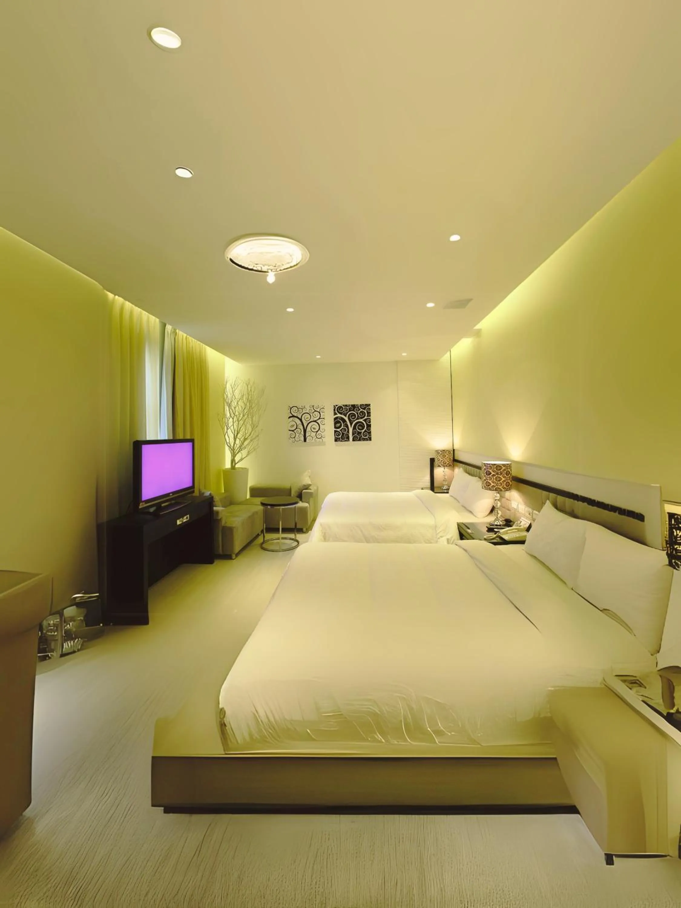 Photo of the whole room, Bed in Hsiangkelira Hotel