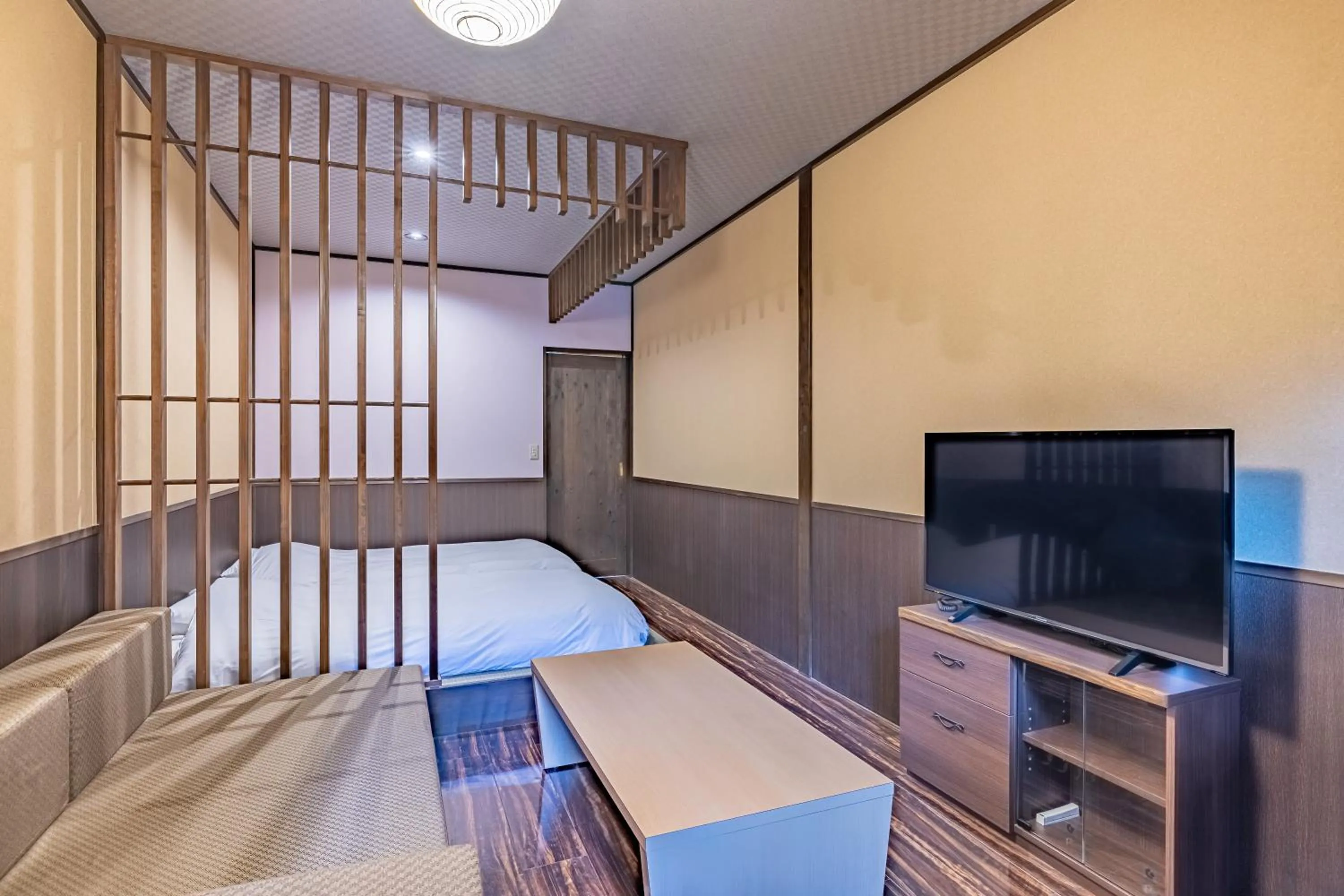 Photo of the whole room in Sengokuhara Shinanoki Ichinoyu