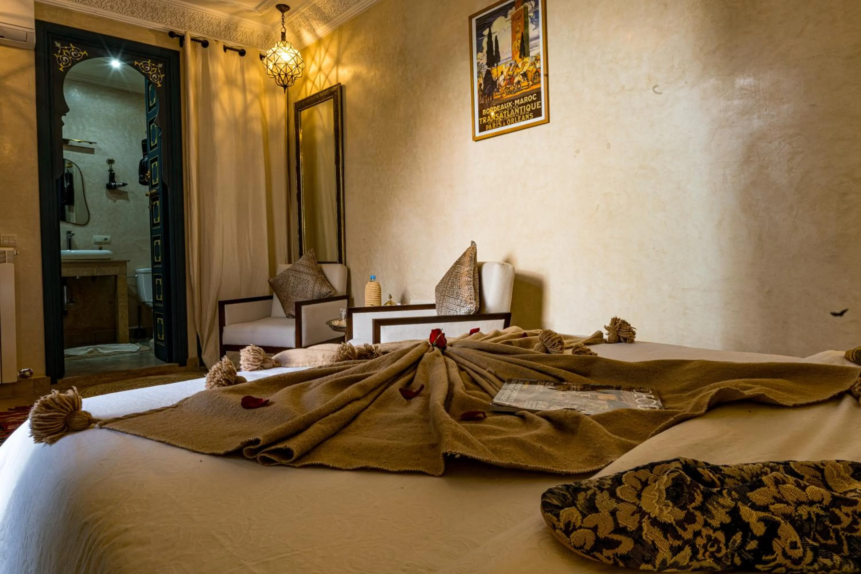 Bedroom, Bed in Riad Atrium & Spa