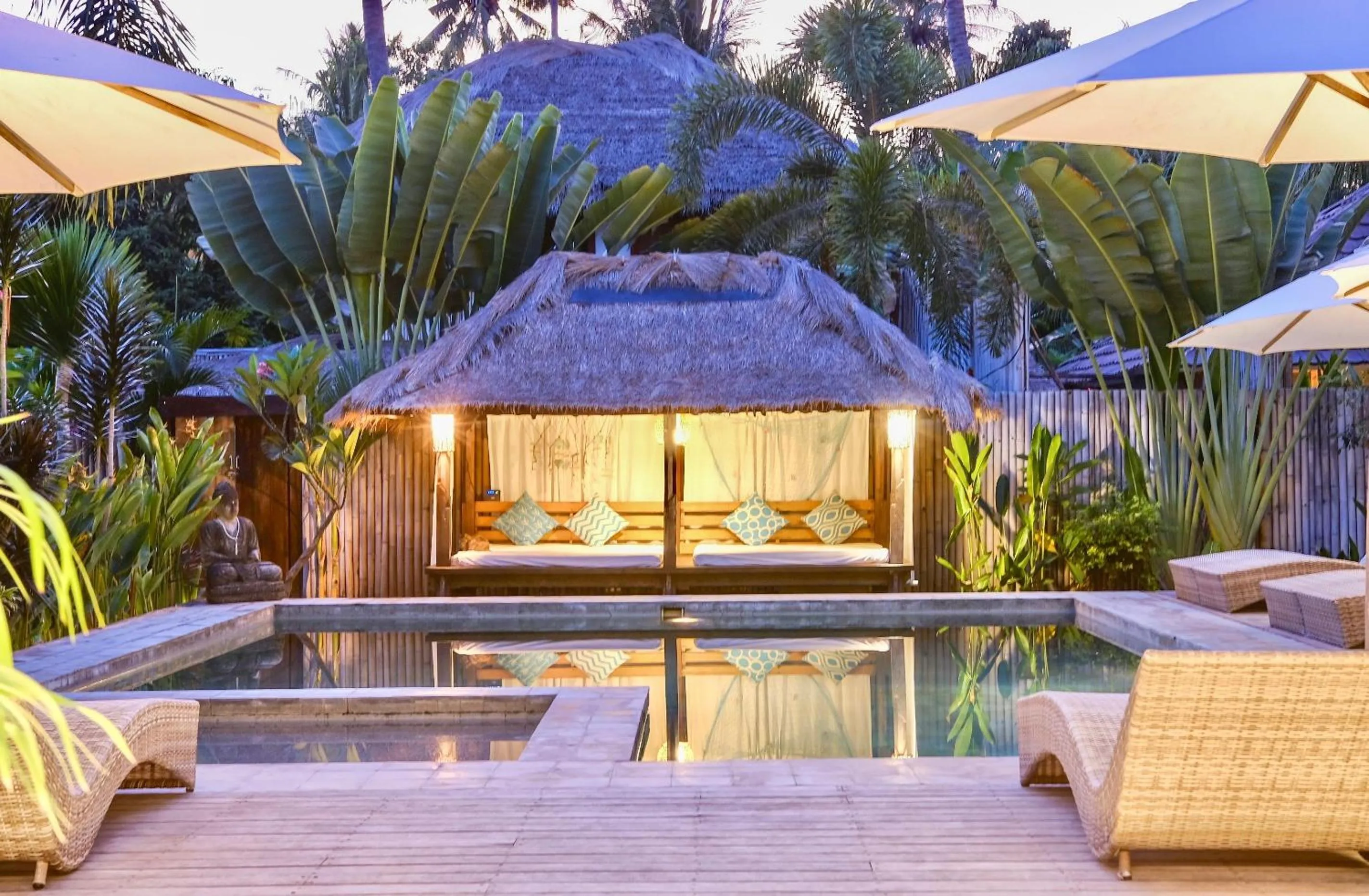 Property building in L'Archipel