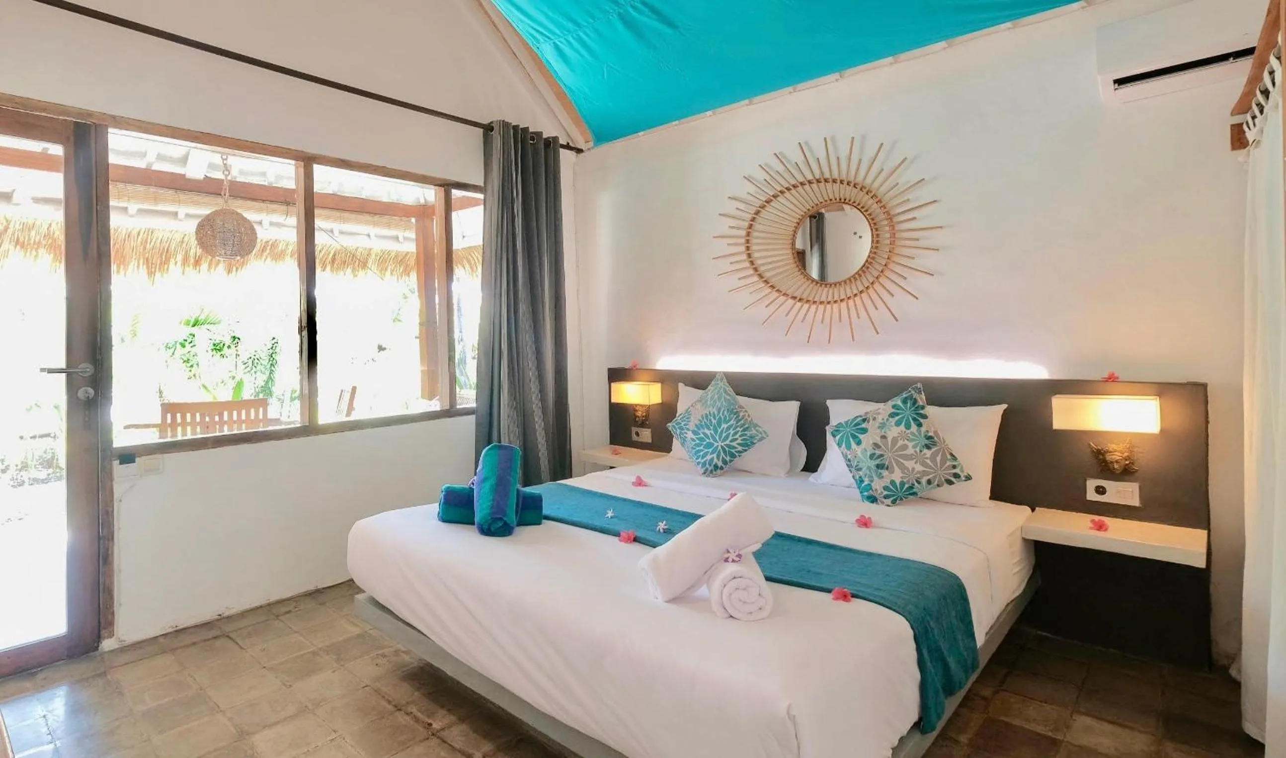 Bedroom, Bed in L'Archipel