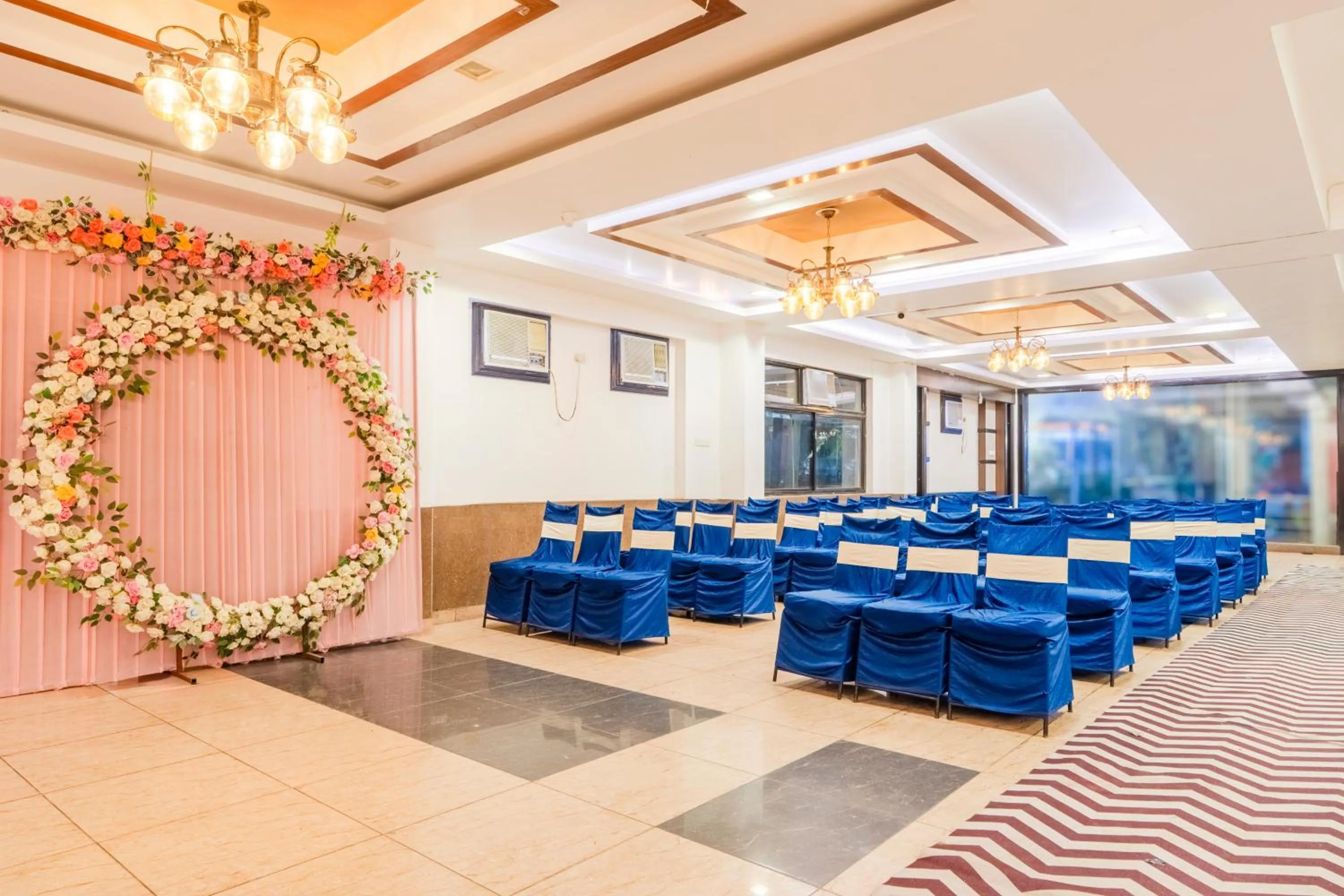 Banquet/Function facilities in Treebo Shivam Inn Near Singapore Mall
