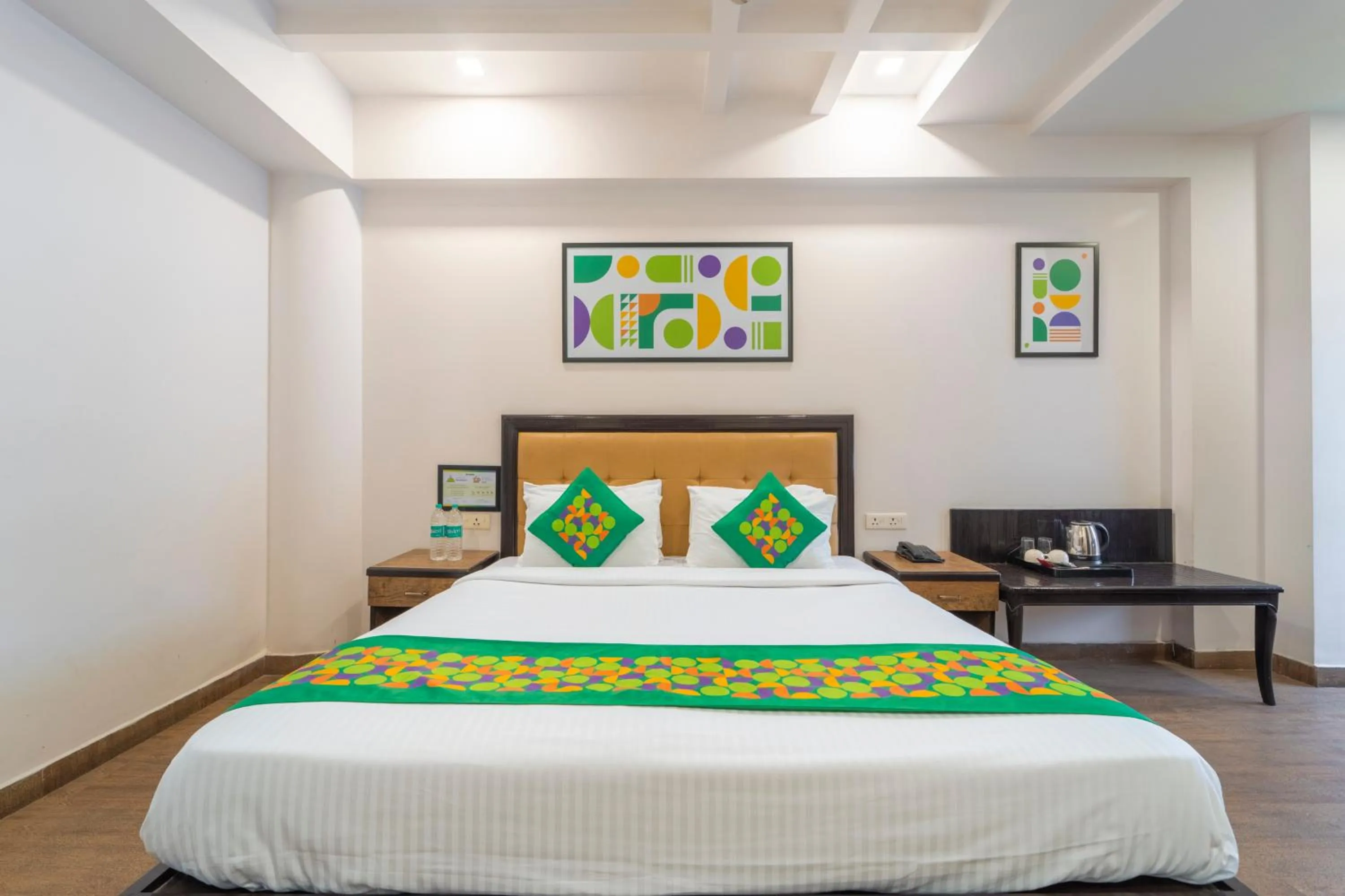 Bedroom, Bed in Treebo Shivam Inn Near Singapore Mall