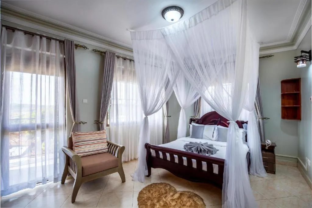 Bed in Keba Xpress Hotel - Entebbe