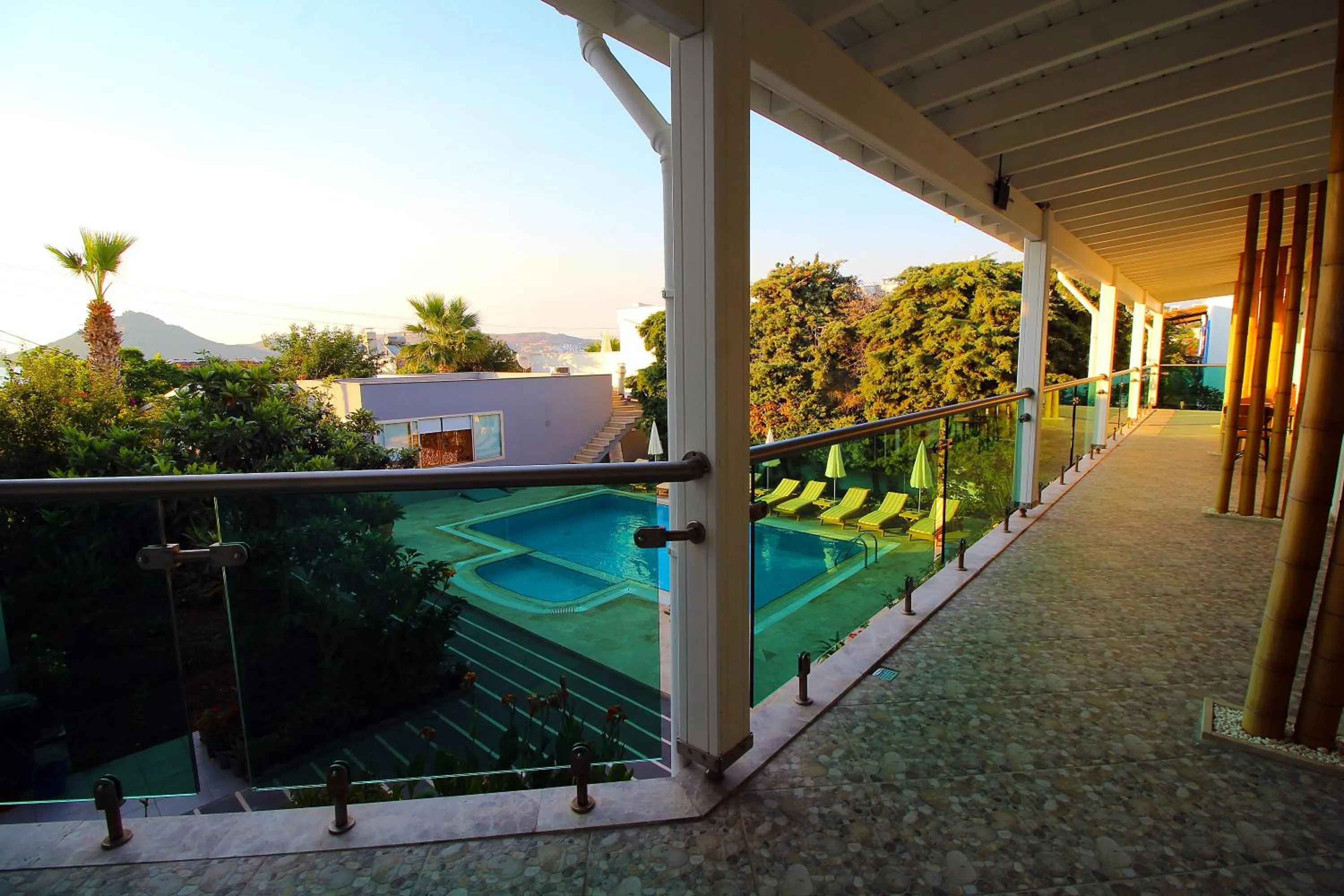 Balcony/Terrace in The Losh Hotel