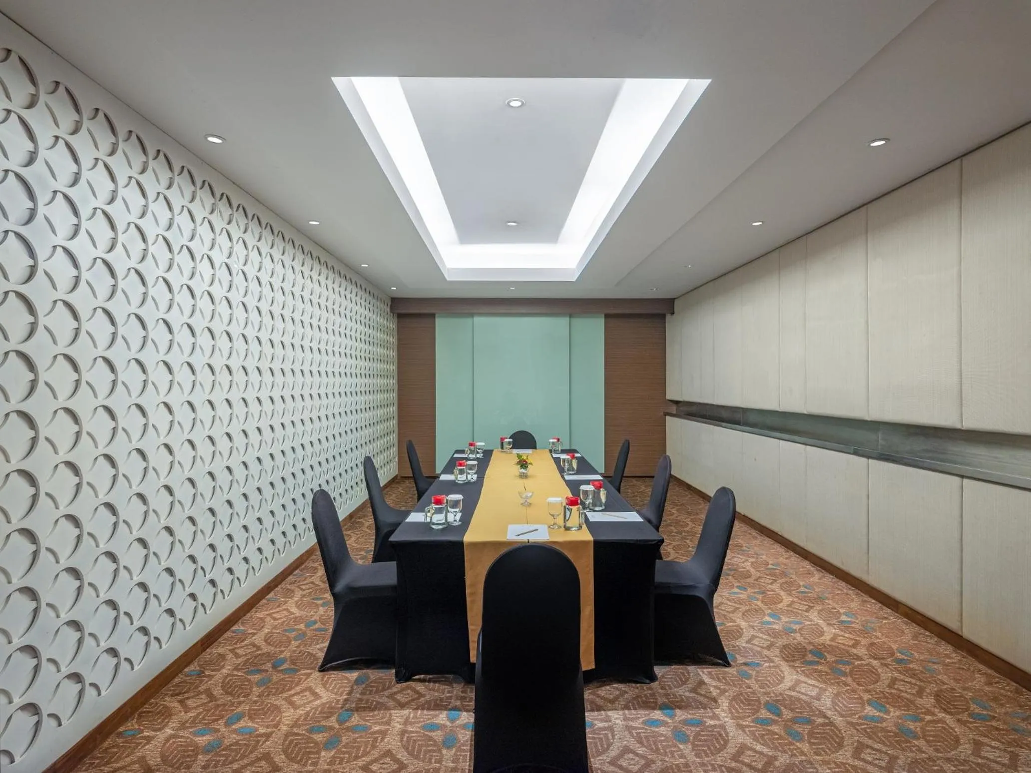 Meeting/conference room in Aston Solo Hotel
