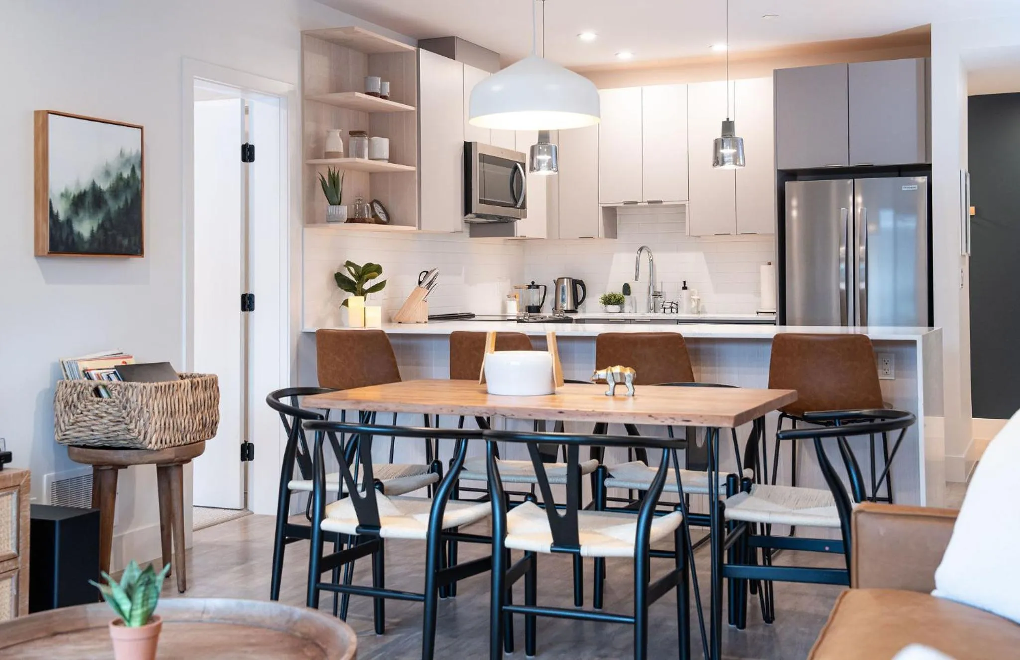 Hemlock Hangout by Revelstoke Vacations