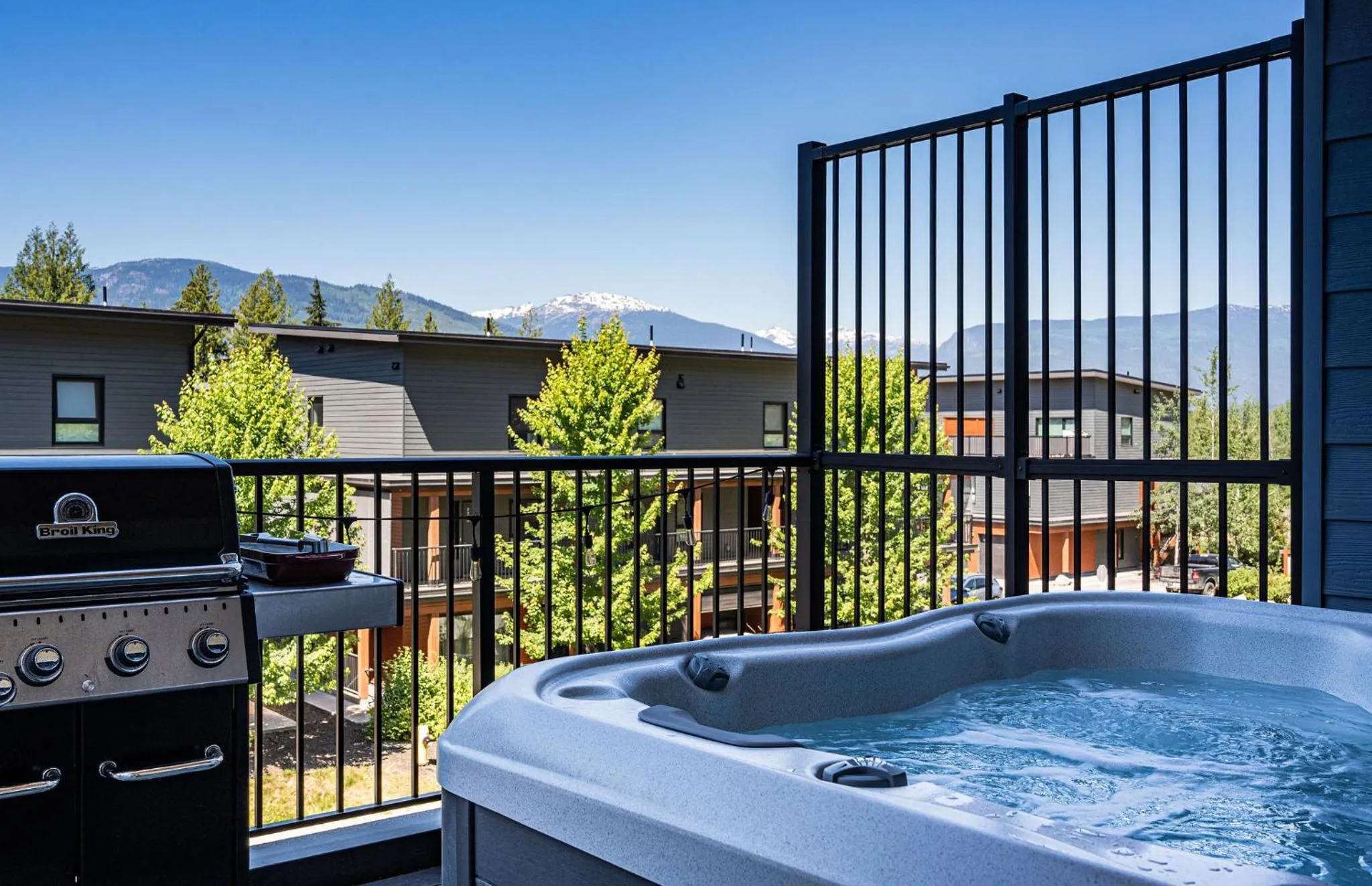 Hemlock Hangout by Revelstoke Vacations