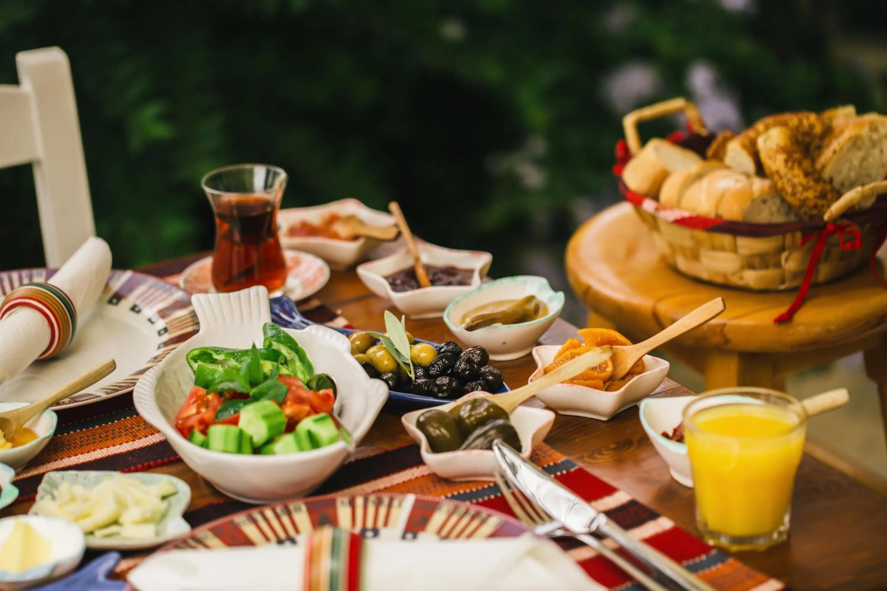 Food and drinks in Fora Konak Alacati