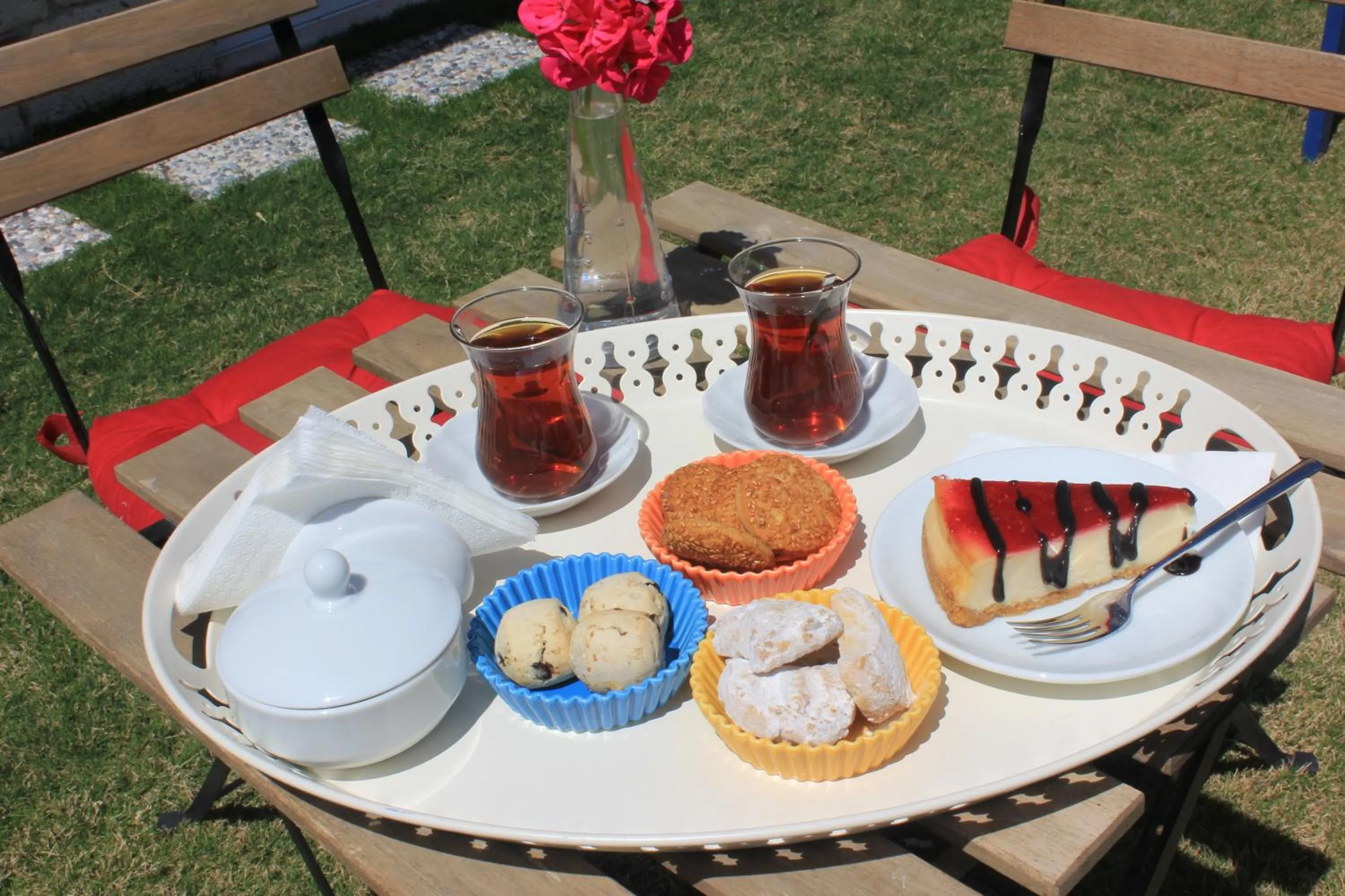 Food and drinks in Fora Konak Alacati