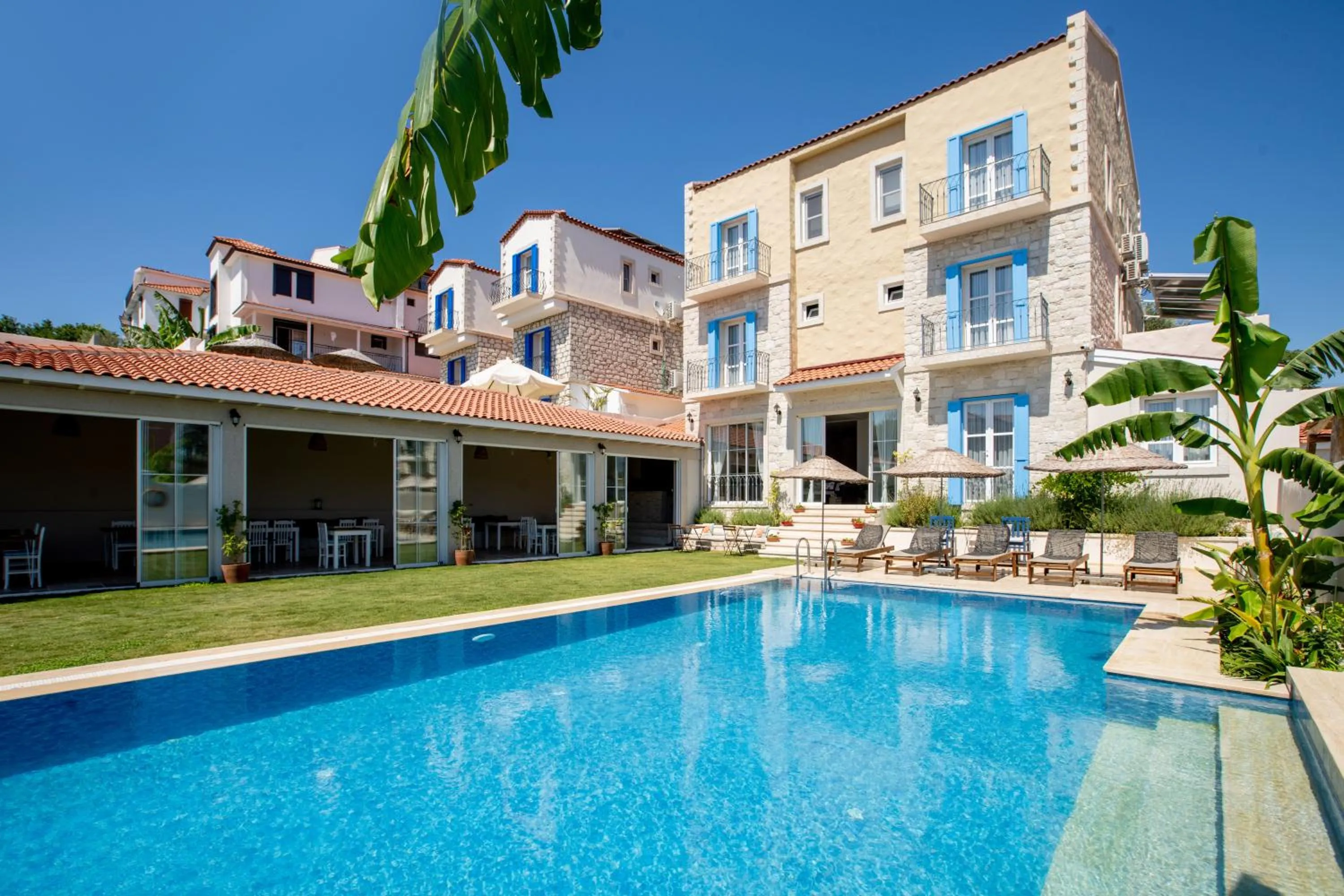 Property building in Fora Konak Alacati