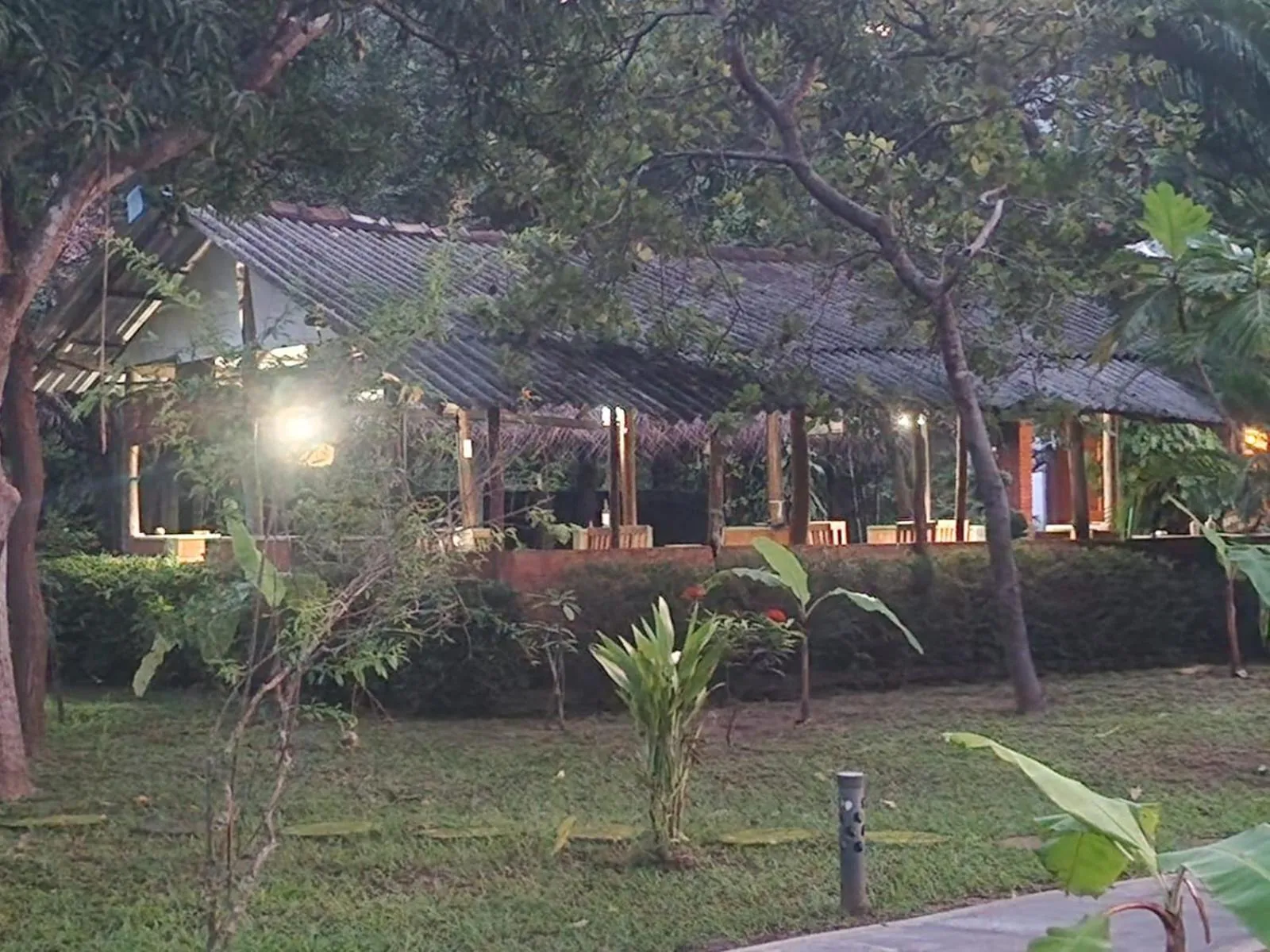 Property building in Sigiriya Cottage