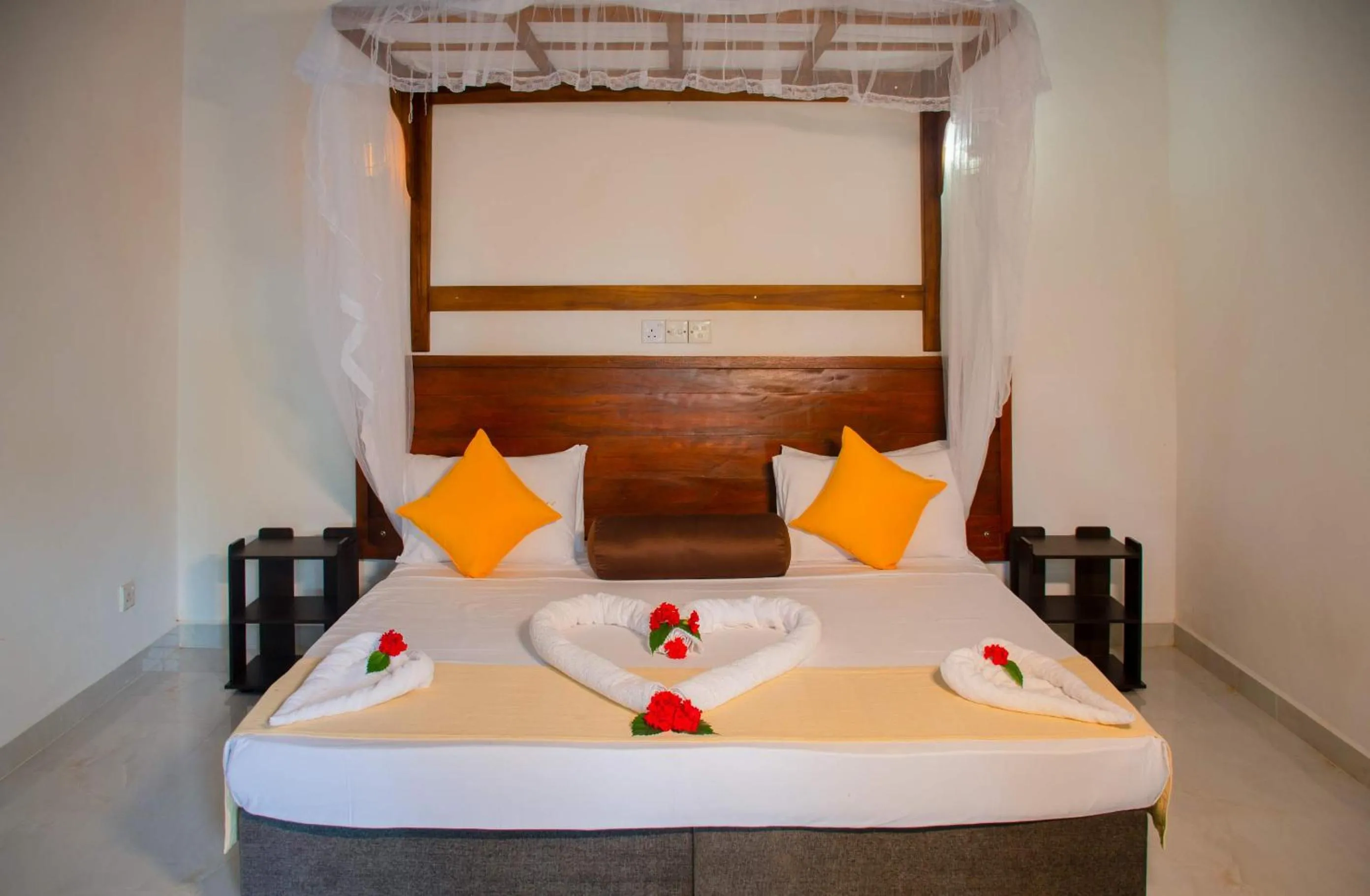 Bed in Sigiriya Cottage