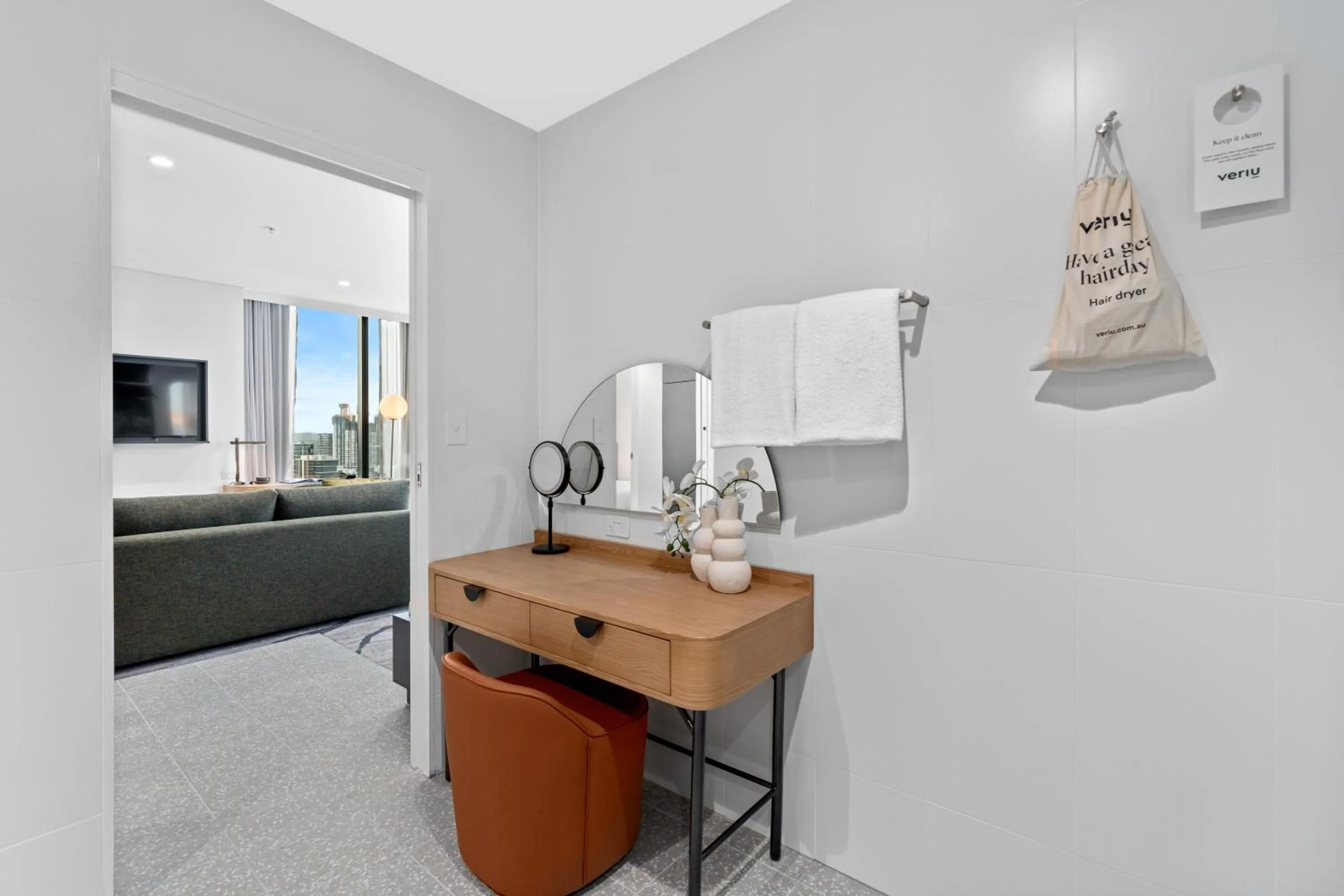 hair dresser in Veriu Macquarie Park