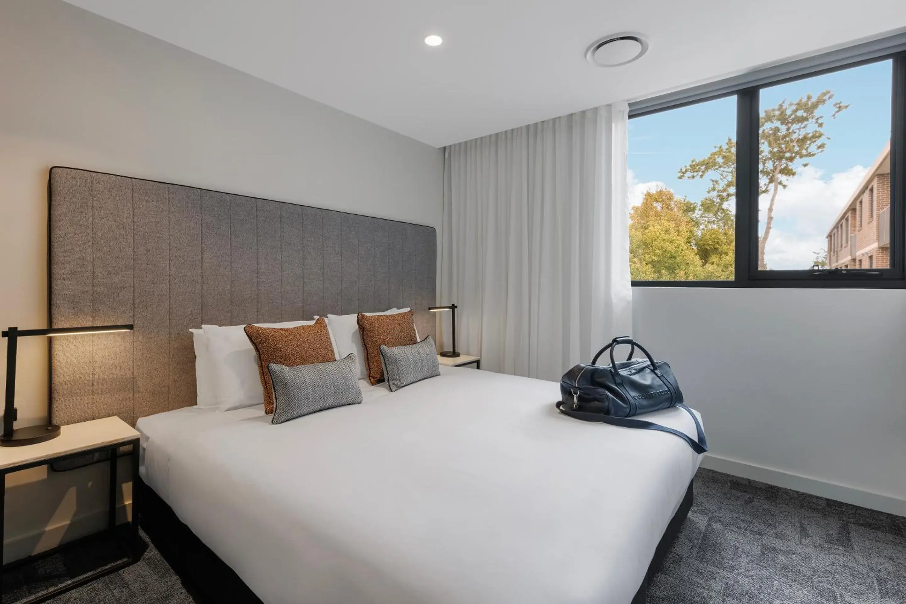 Superior One Bedroom Apartment with Balcony in Punthill Maitland Superior One Bedroom Apartment with Balcony in Punthill Maitland