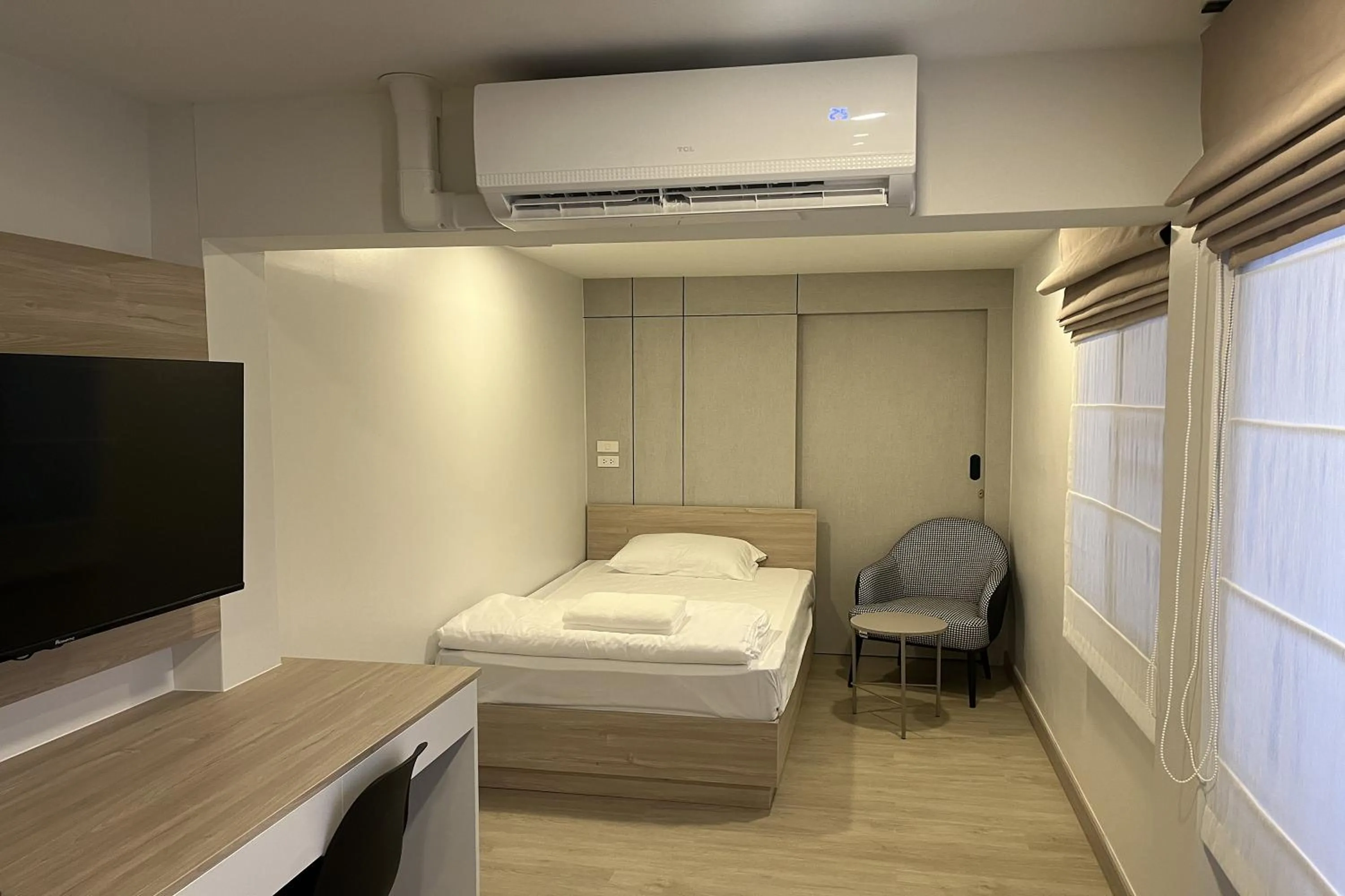 Bed in 23 AVA at Saladaeng