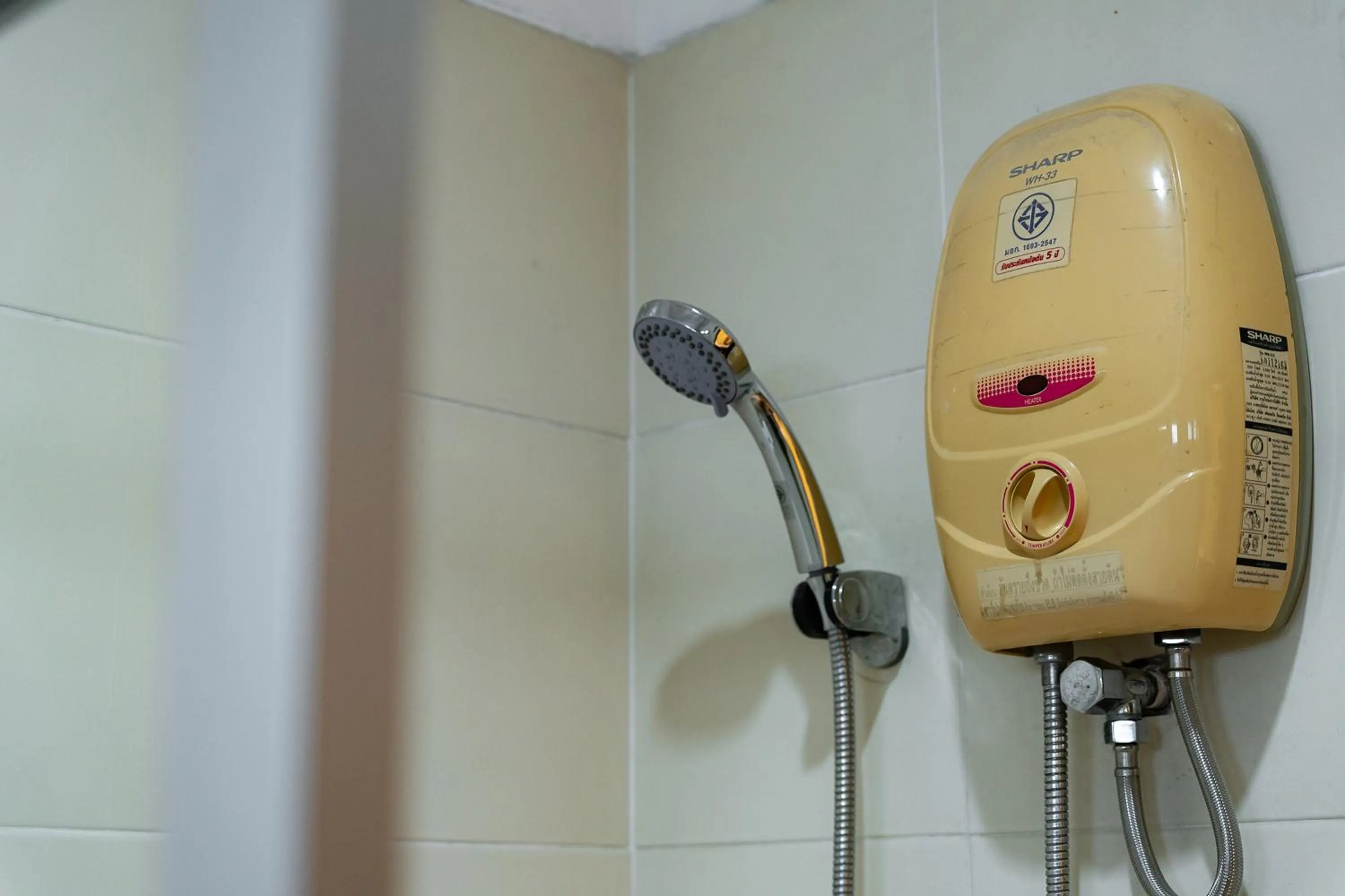 heating in 23 AVA at Saladaeng