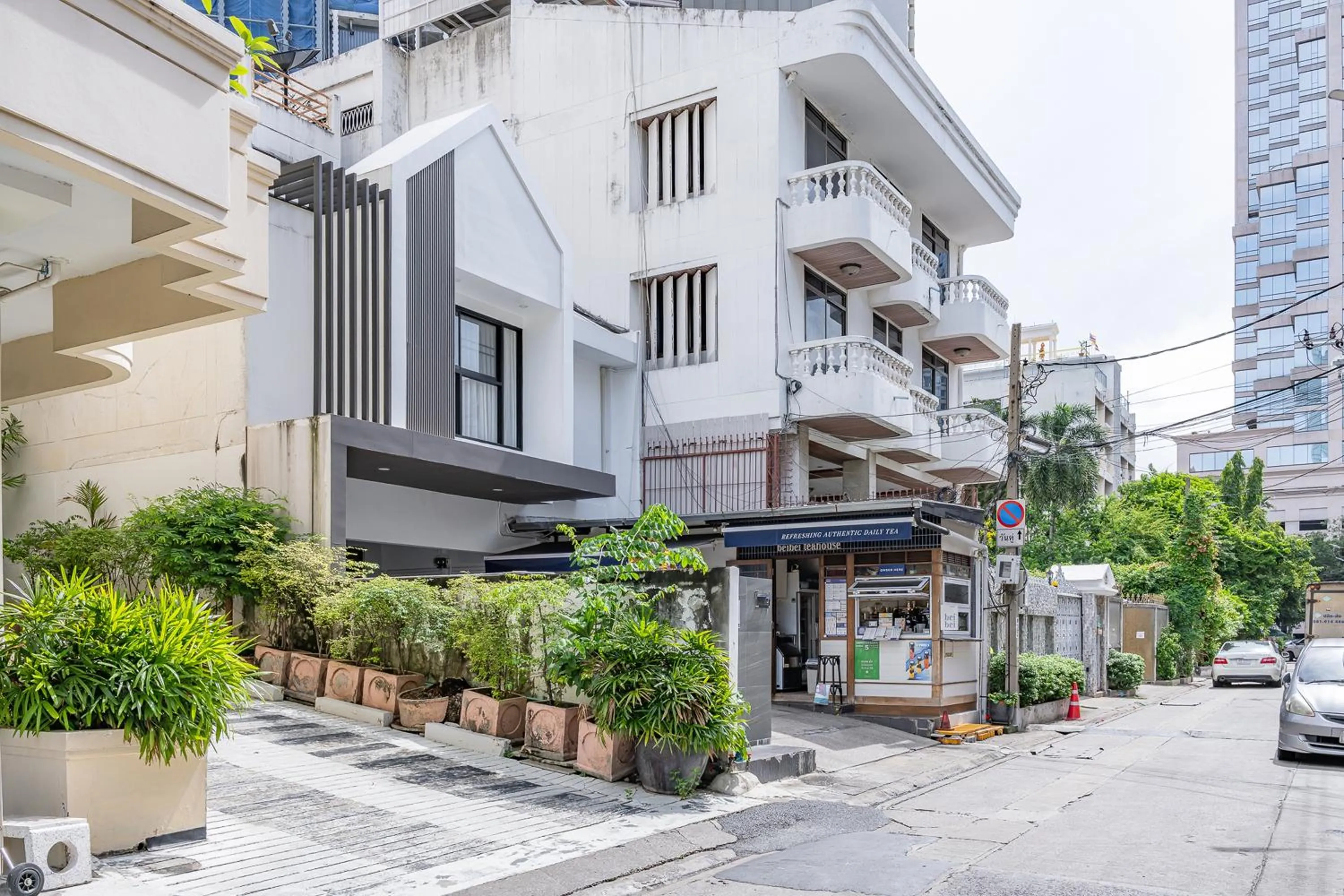 Property building in 23 AVA at Saladaeng