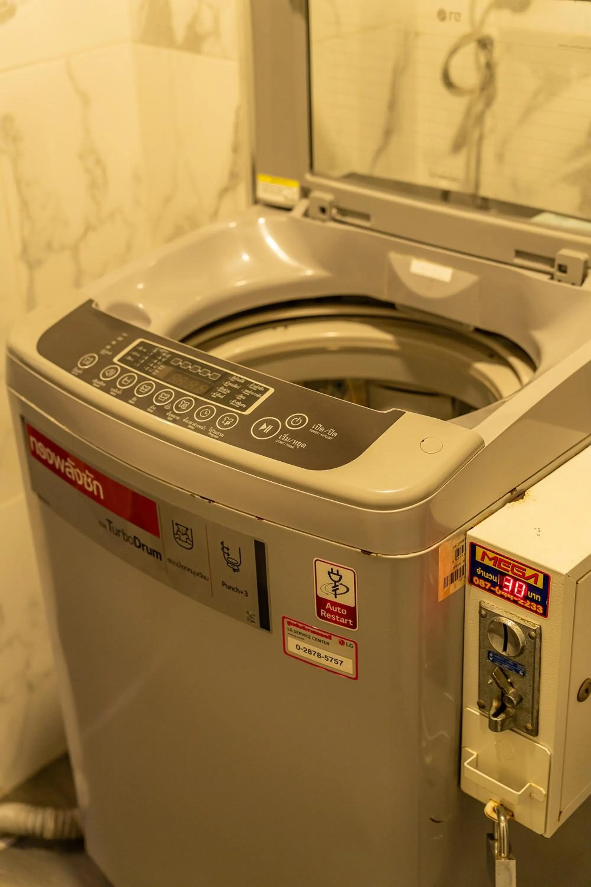 washing machine in 23 AVA at Saladaeng