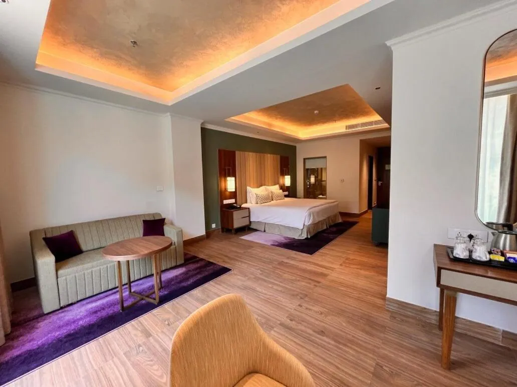 Living room, Bed in Vivanta Tawang