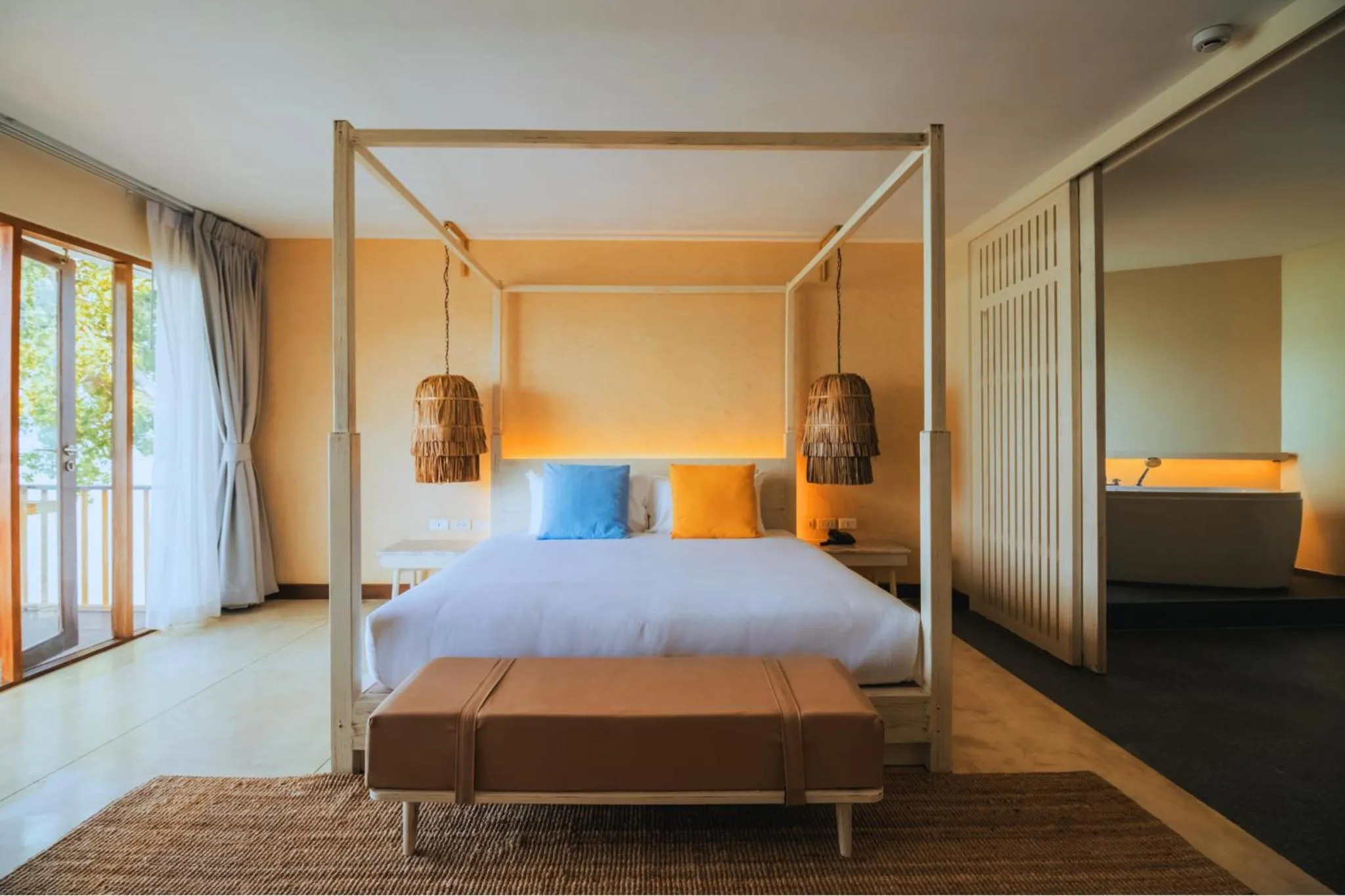 Bed in Sea Sun Bed & Beyond