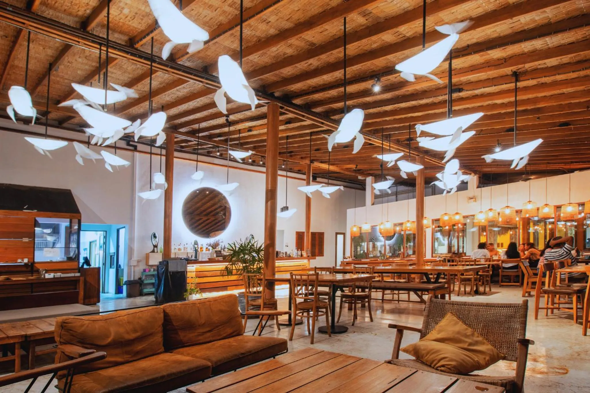 Restaurant/places to eat in Sea Sun Bed & Beyond