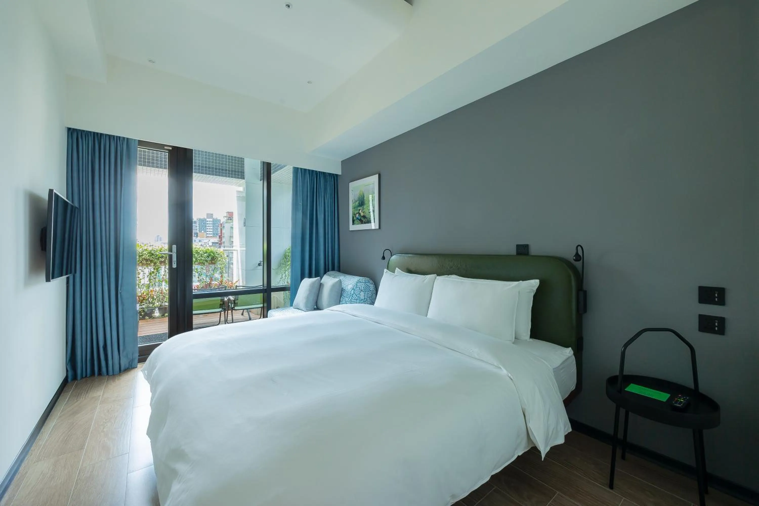 Photo of the whole room, Bed in 瀚寓夏天 Hanns Summer