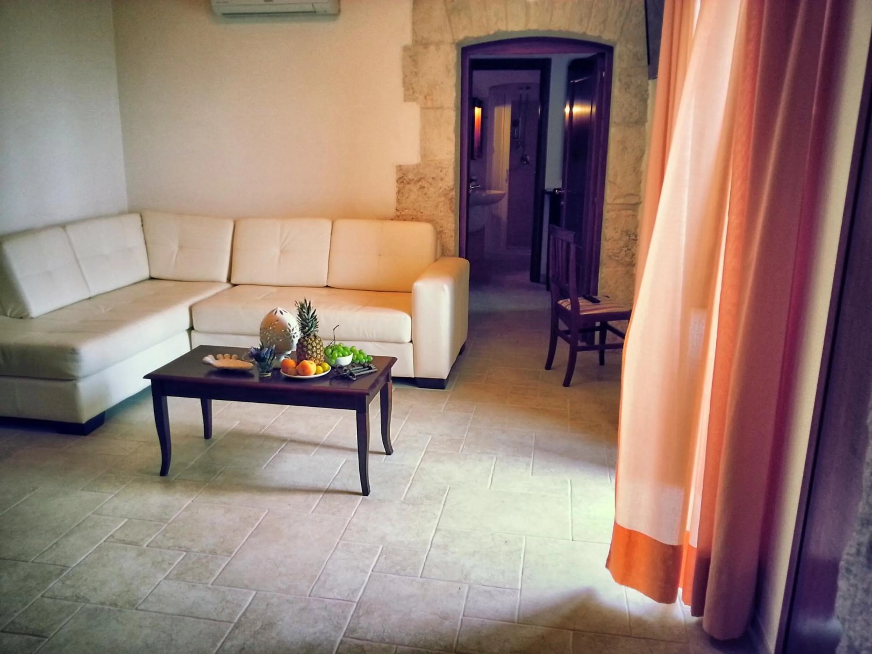 Lobby or reception in Trulli-eu Guesthouse Alberobello