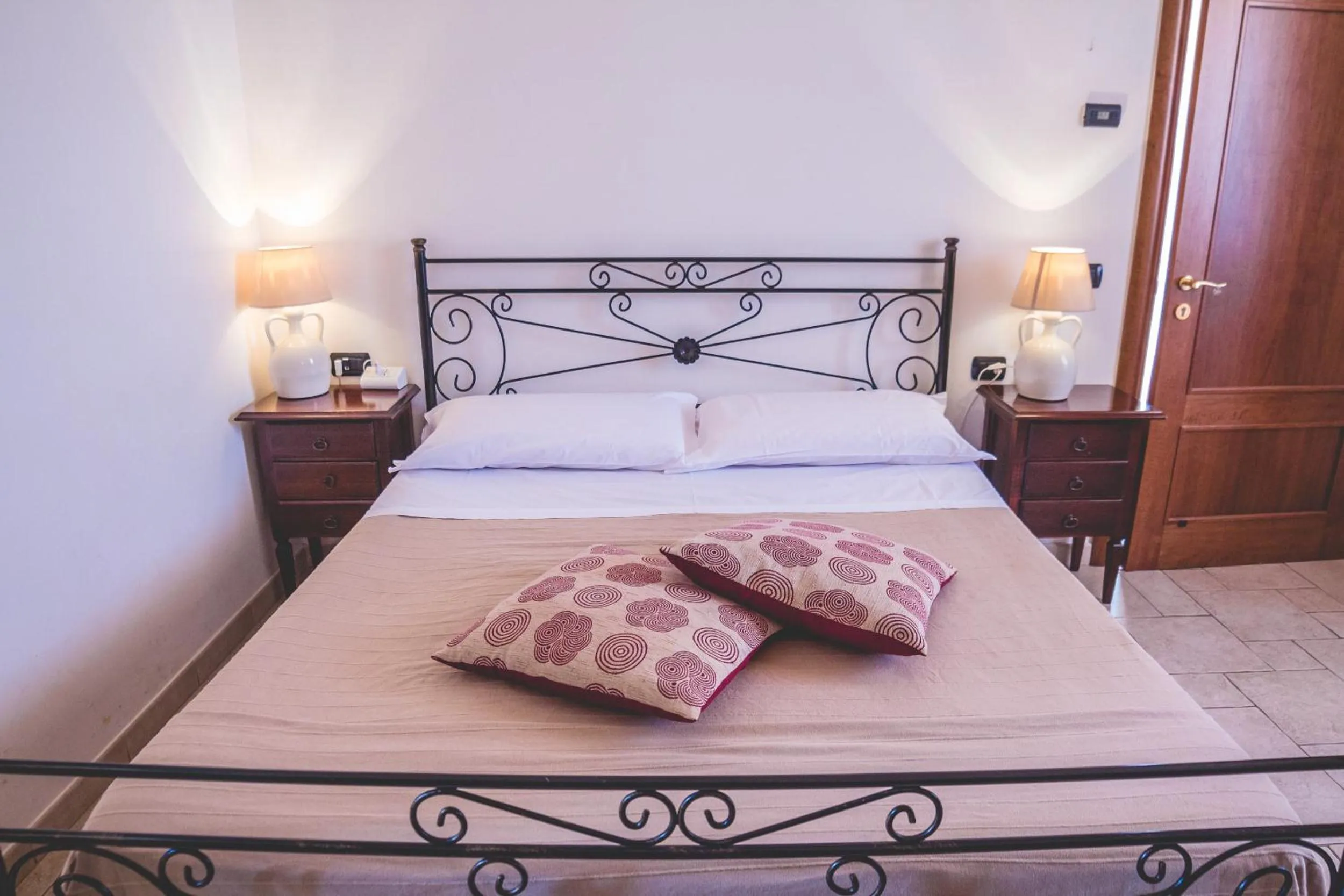 Bed in Trulli-eu Guesthouse Alberobello