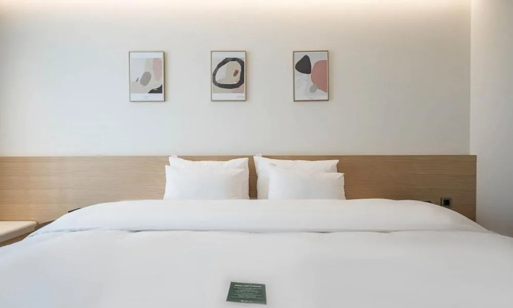 Photo of the whole room, Bed in Pohang Hotel Noblion