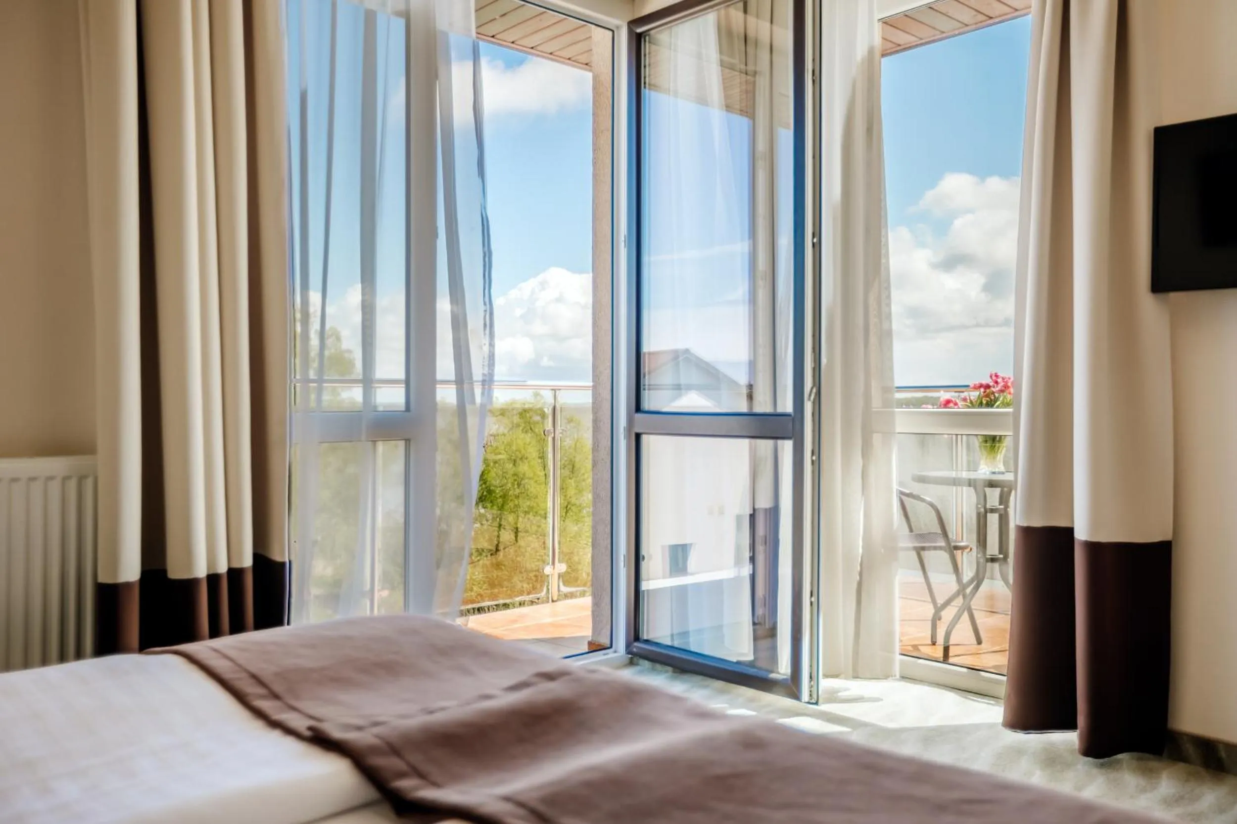 View (from property/room), Bed in Hotel Emocja SPA