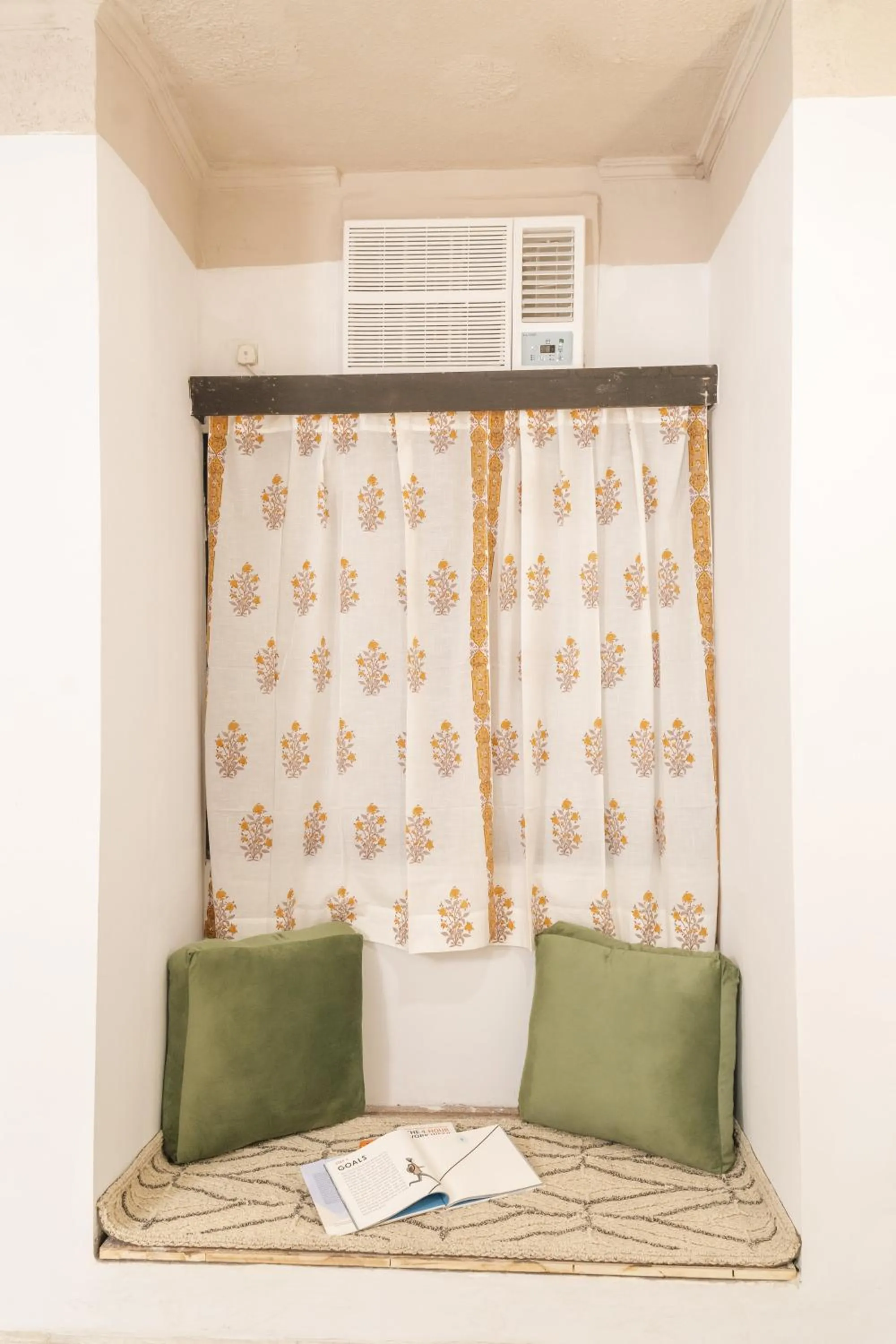 Seating area in Firebrick Boutique Residences - GARNET HOUSE