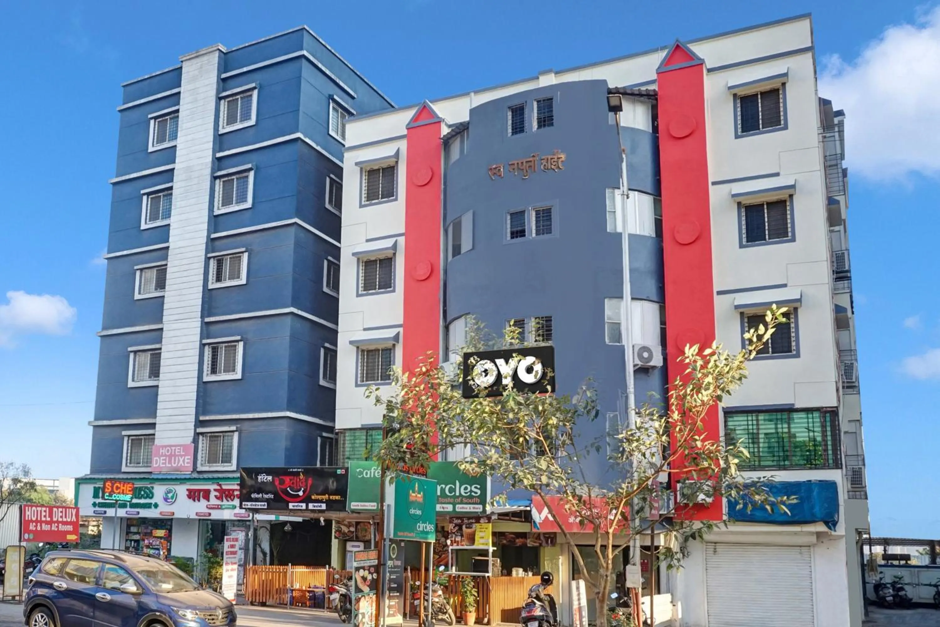 Facade/entrance in Super Hotel O Sai Avenue