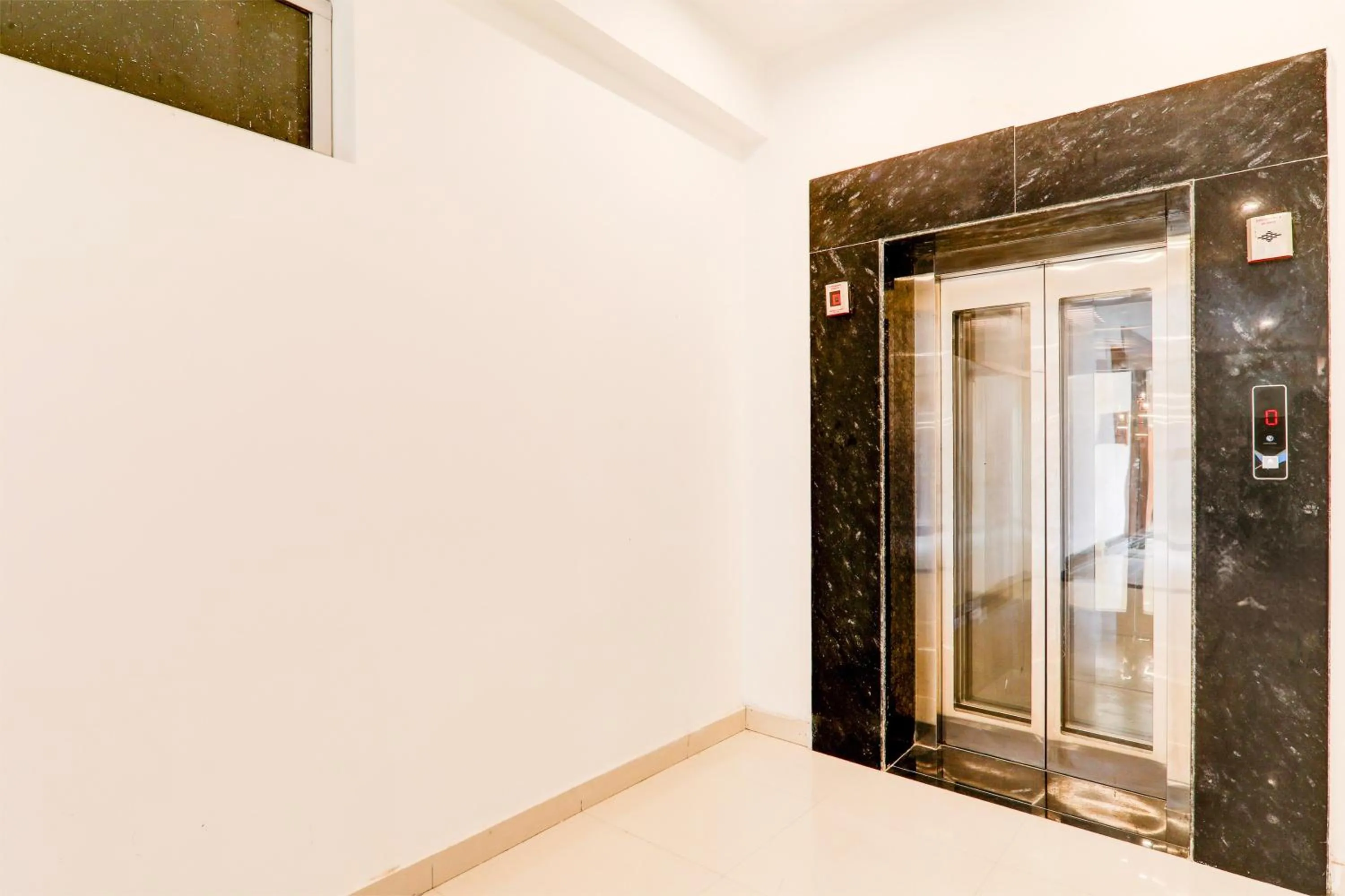 Lobby or reception in Hotel O The Suite