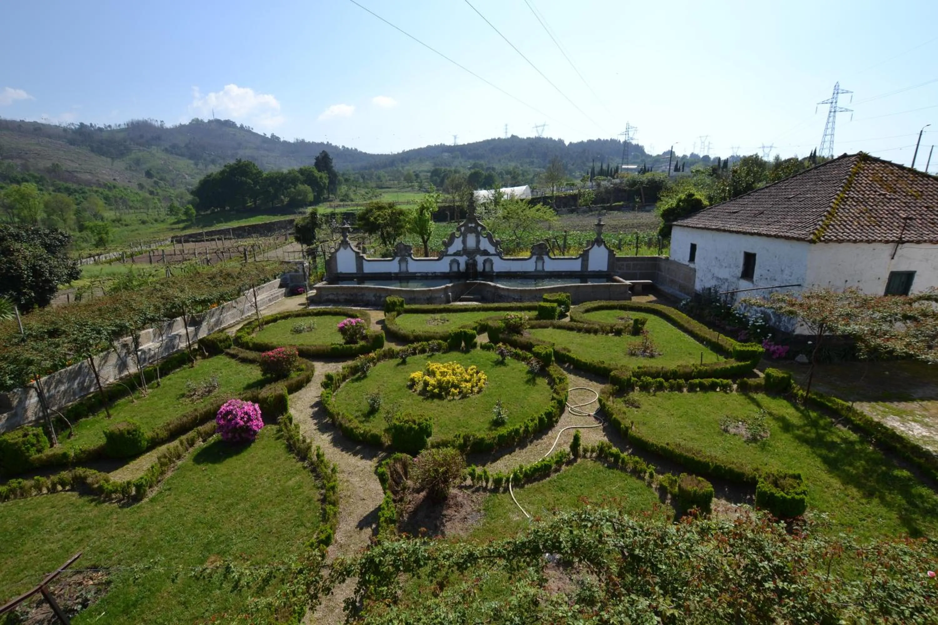 Facade/entrance in Casa do Ribeiro