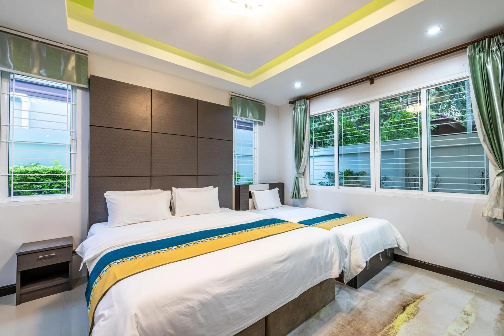 Bed in Kana Hotel Phuket普吉岛卡娜酒店