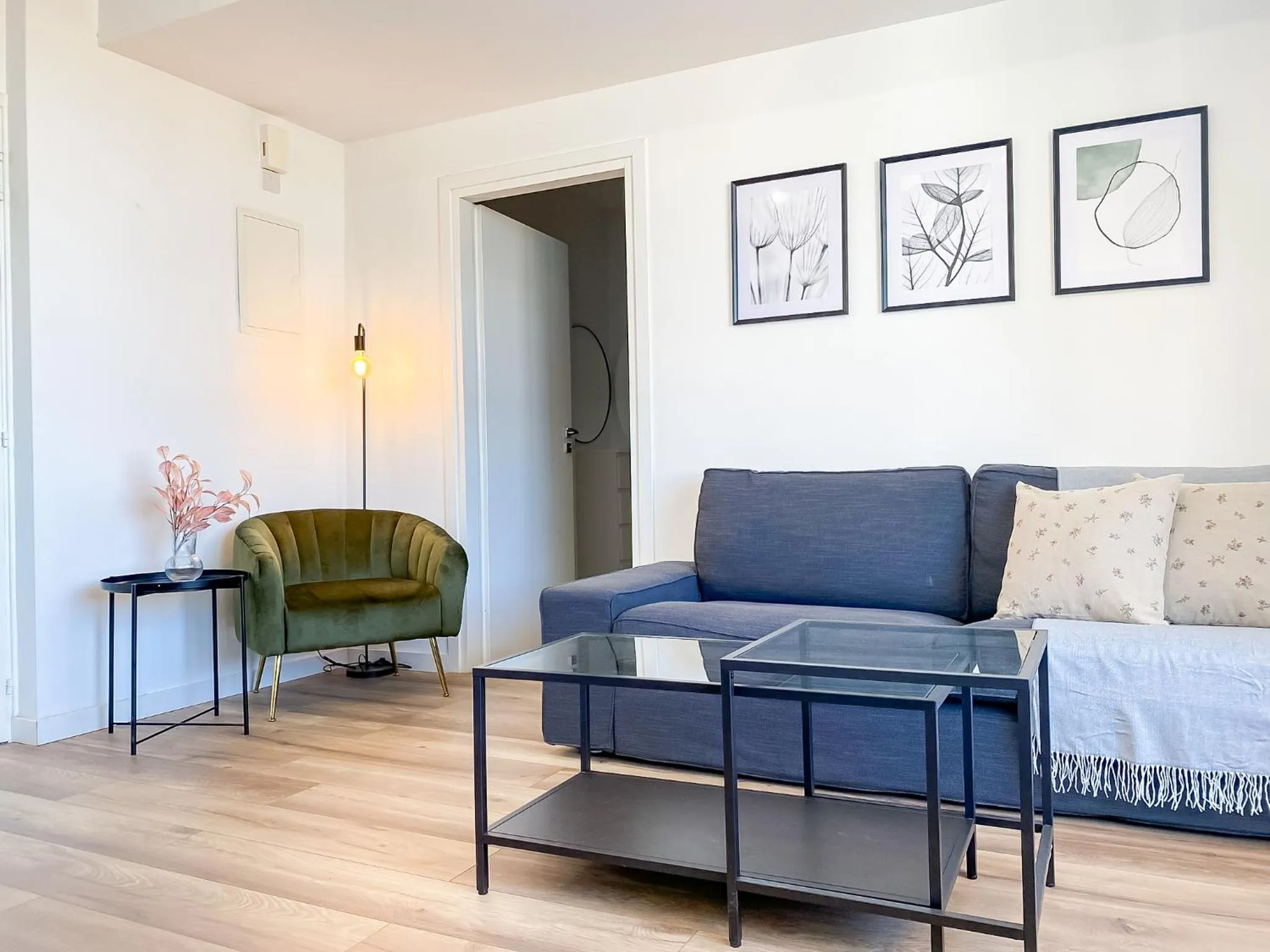 Living room in Phaedrus Living: Ourania City Heights Flat