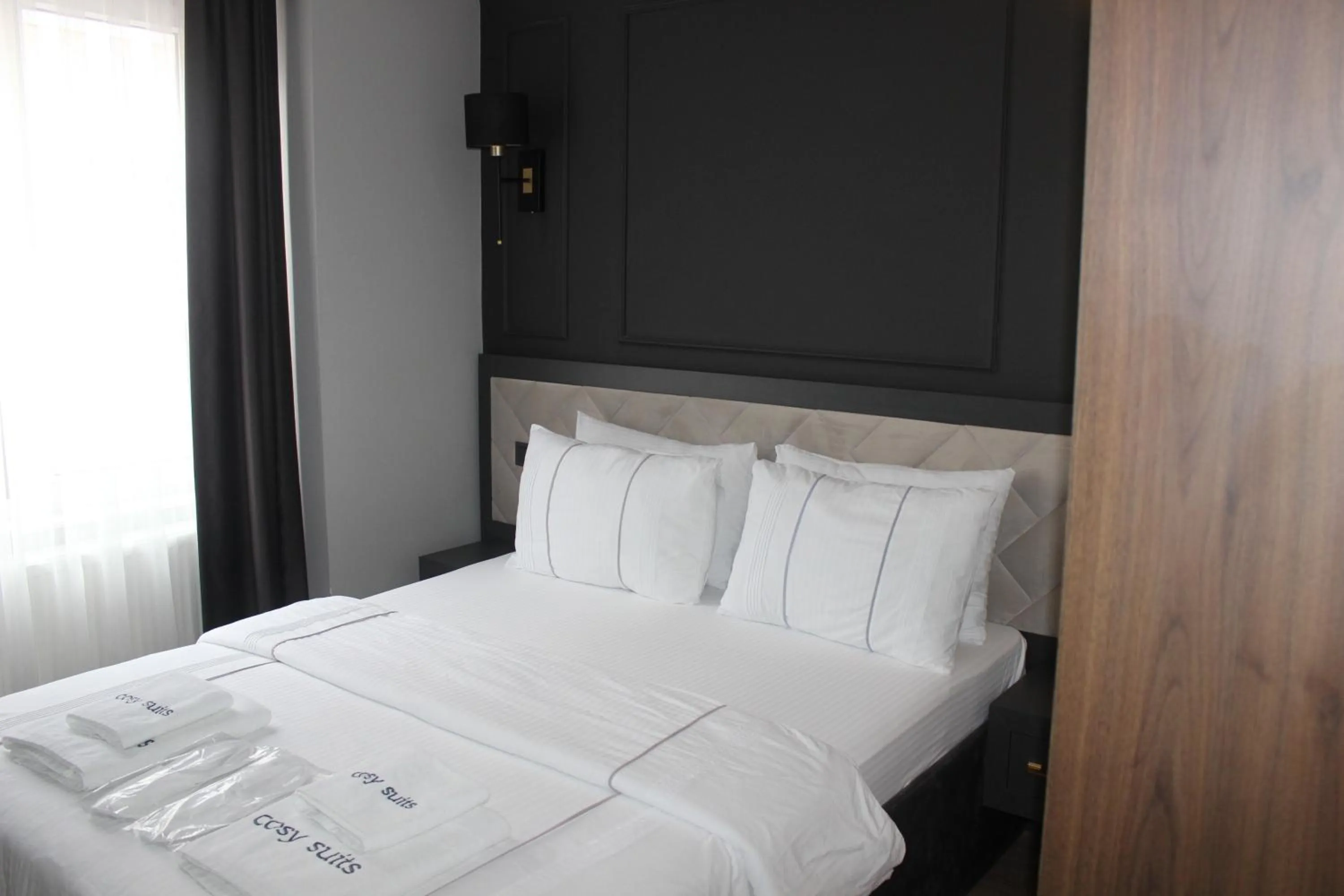 Bed in Cosy Suite