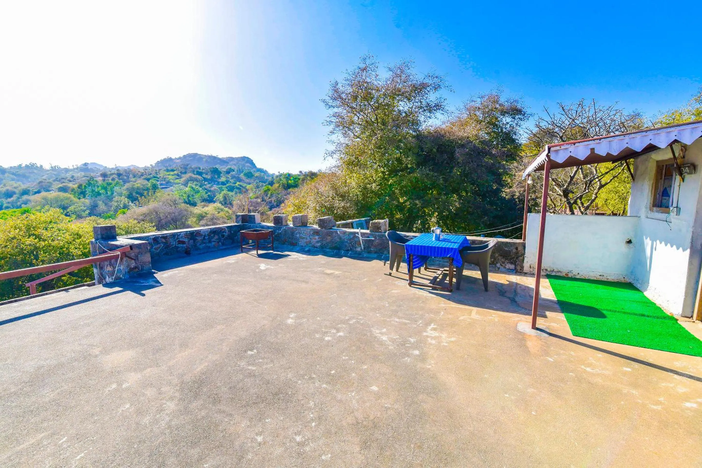 Natural landscape in Castlle Rock, Mount Abu