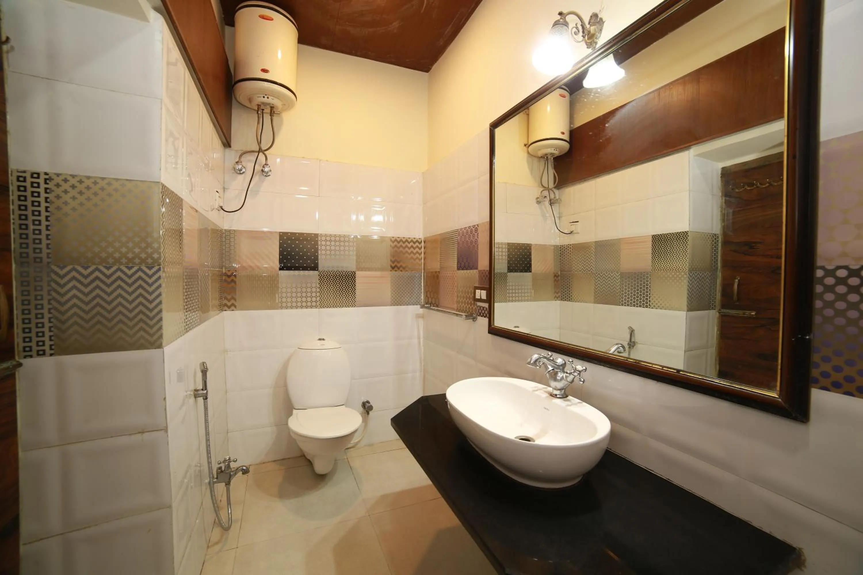 Toilet in Castlle Rock, Mount Abu