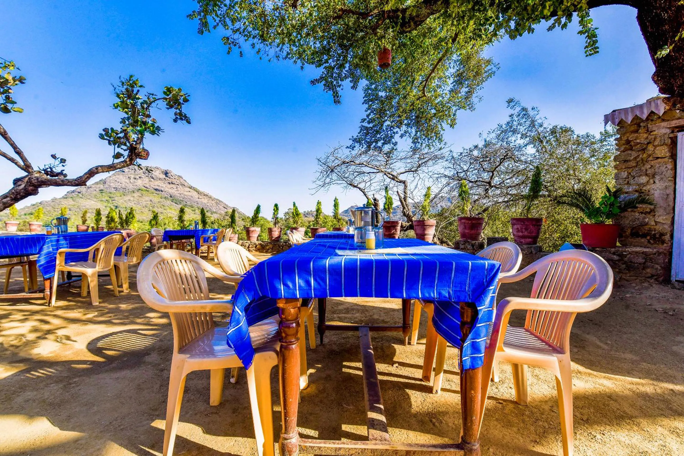 Dining area in Castlle Rock, Mount Abu