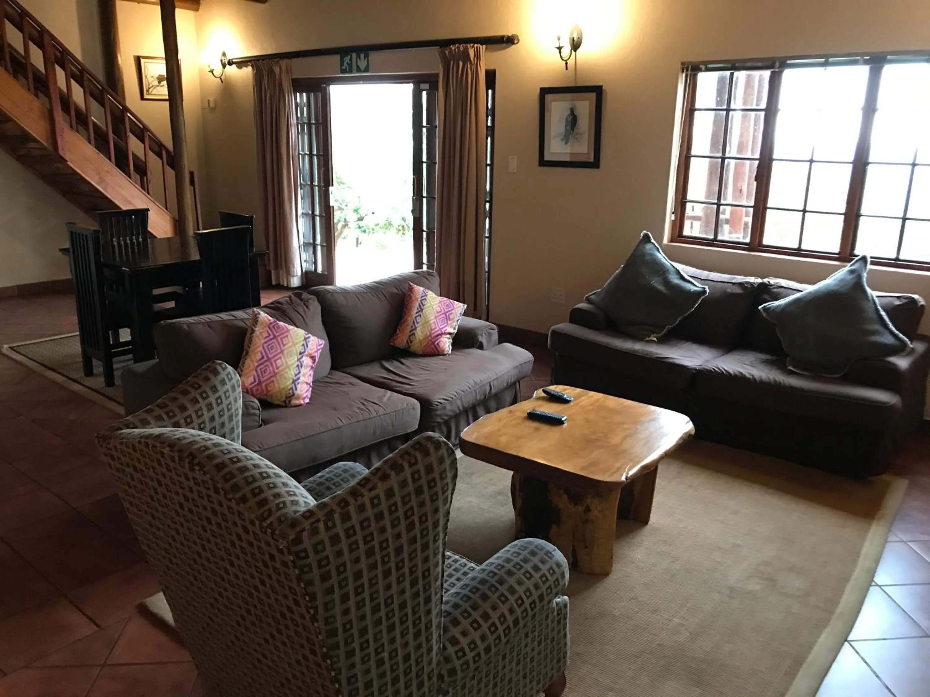 Living room in Amafu Forest Lodge