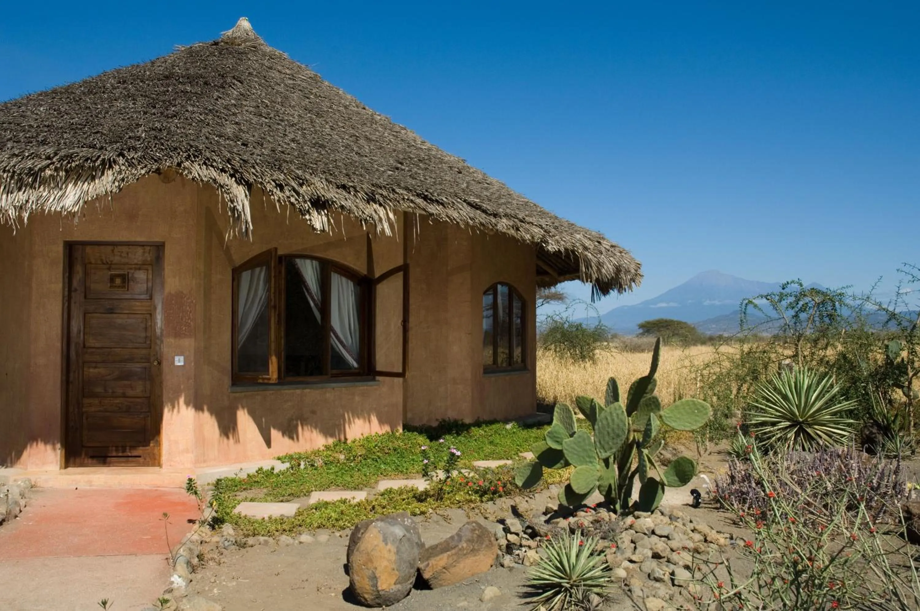 Property building in Kia Lodge