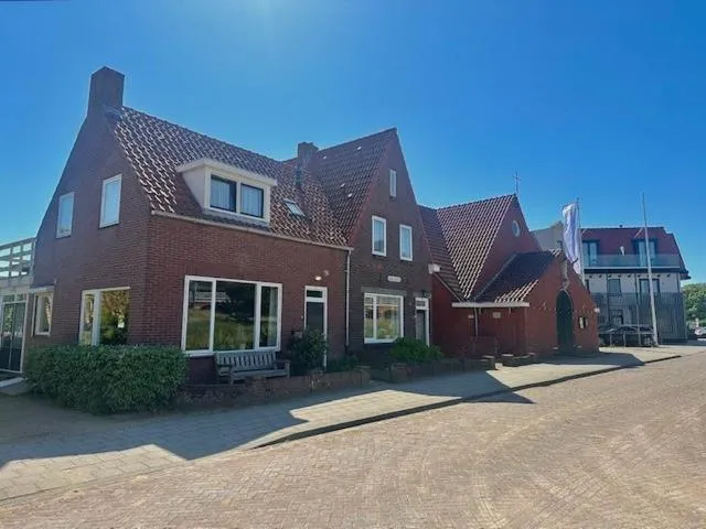 Property building in Strandhotel Domburg