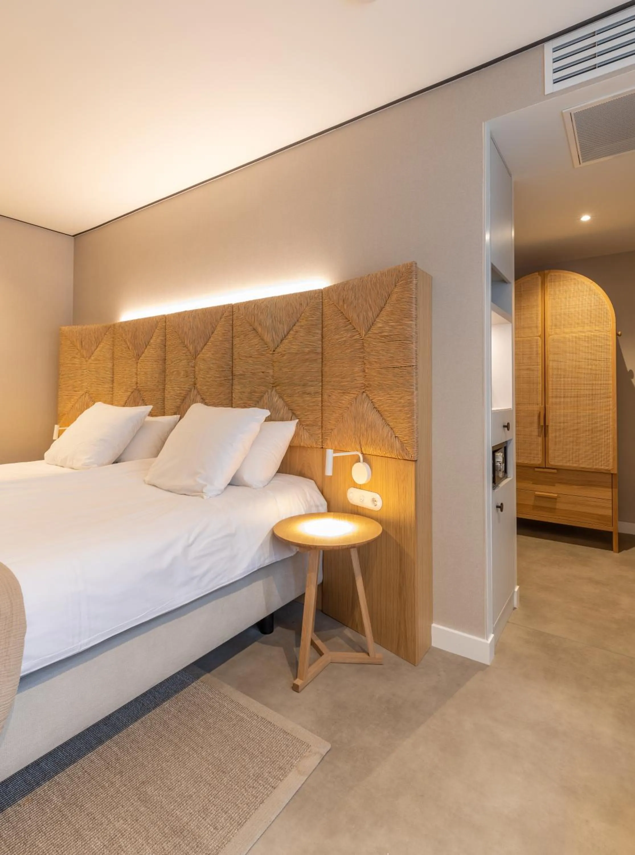 Bed in Strandhotel Domburg