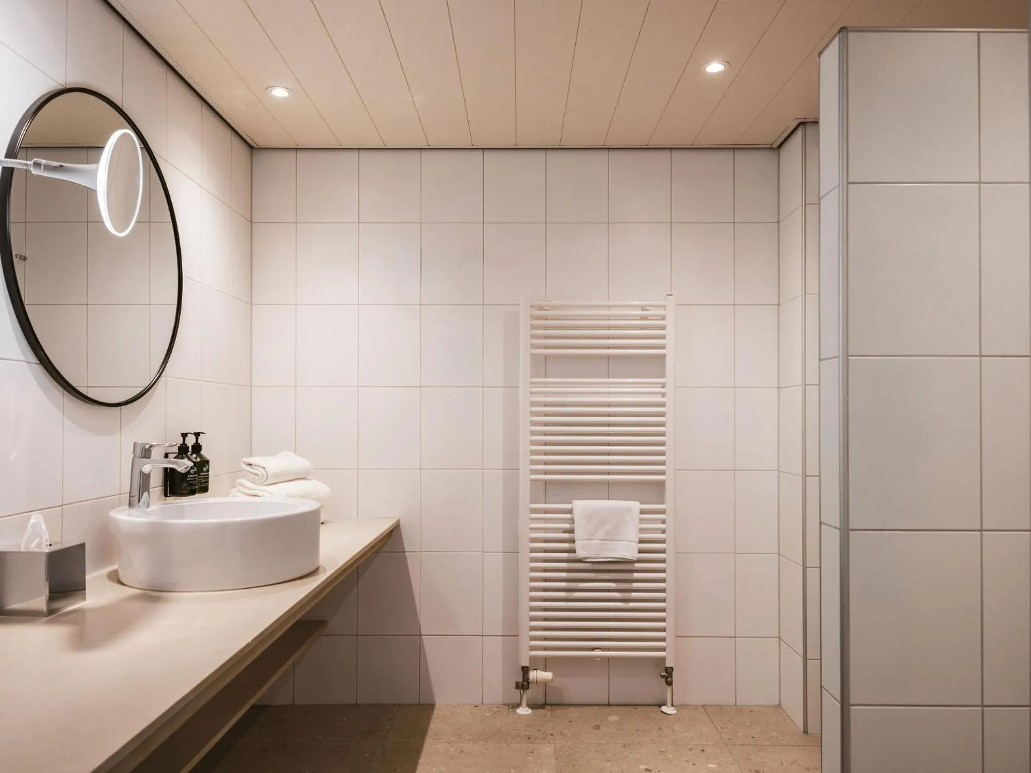 Bathroom in Strandhotel Domburg