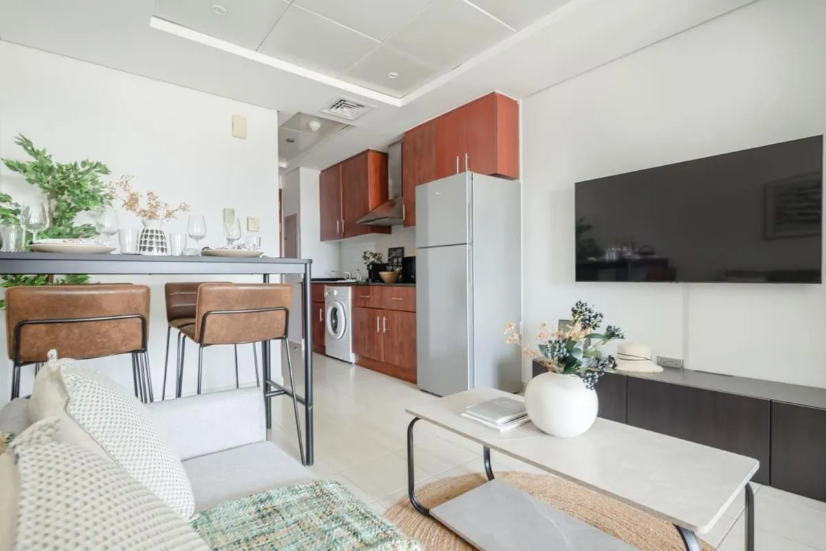 Other in Frank Porter - Lake View Tower