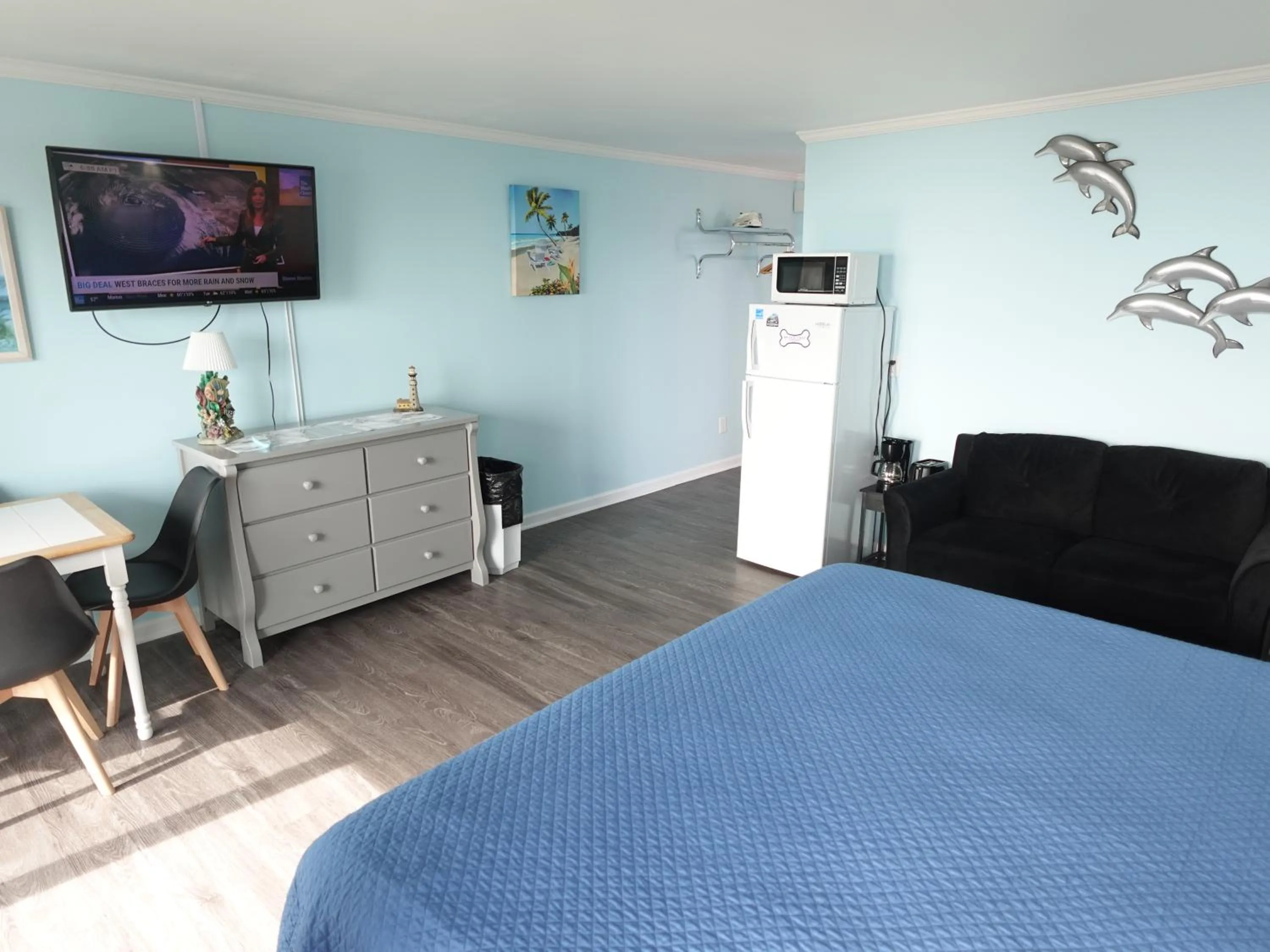 TV and multimedia, Bed in Sea Vista Motel