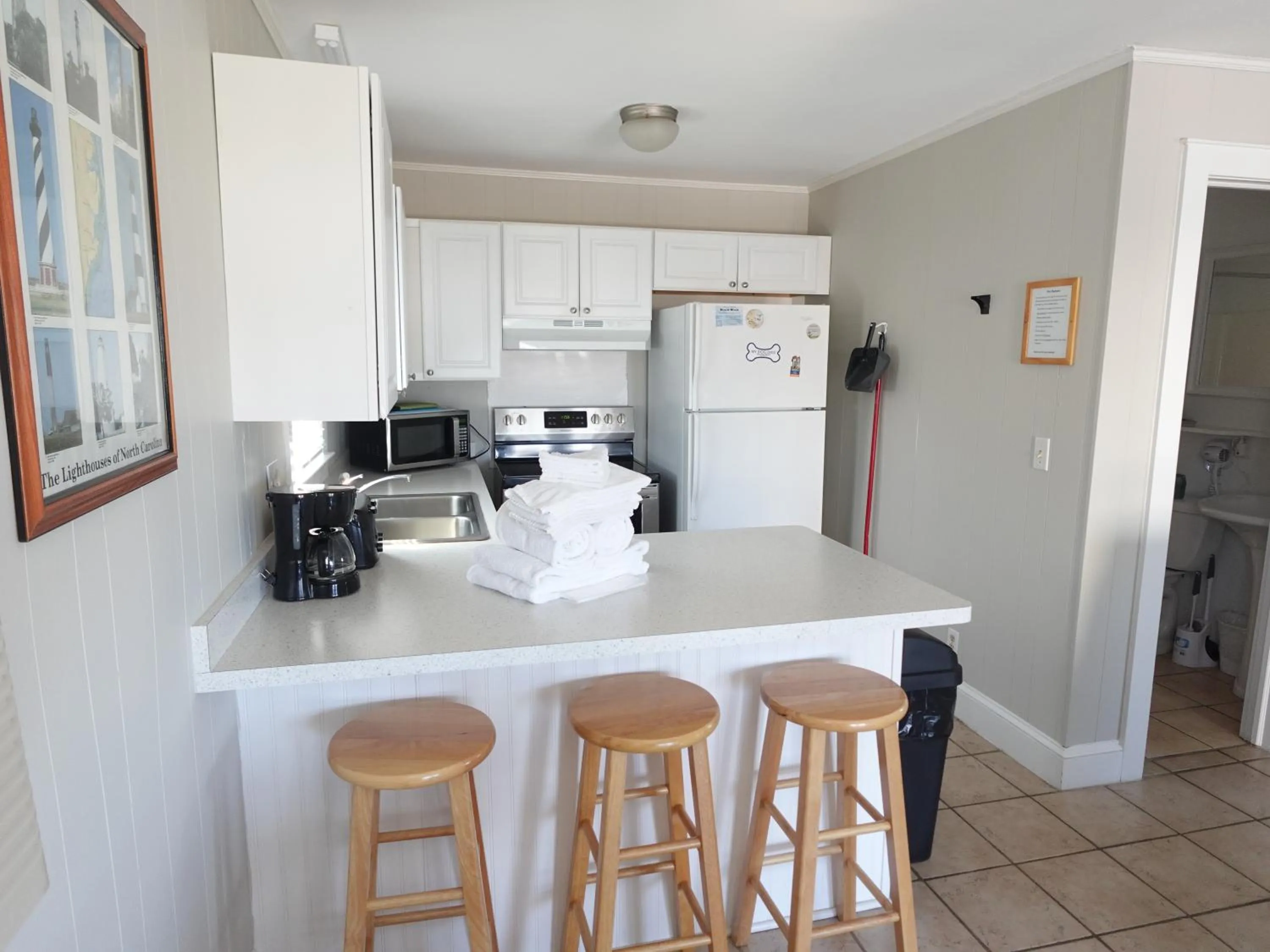 Kitchen or kitchenette in Sea Vista Motel
