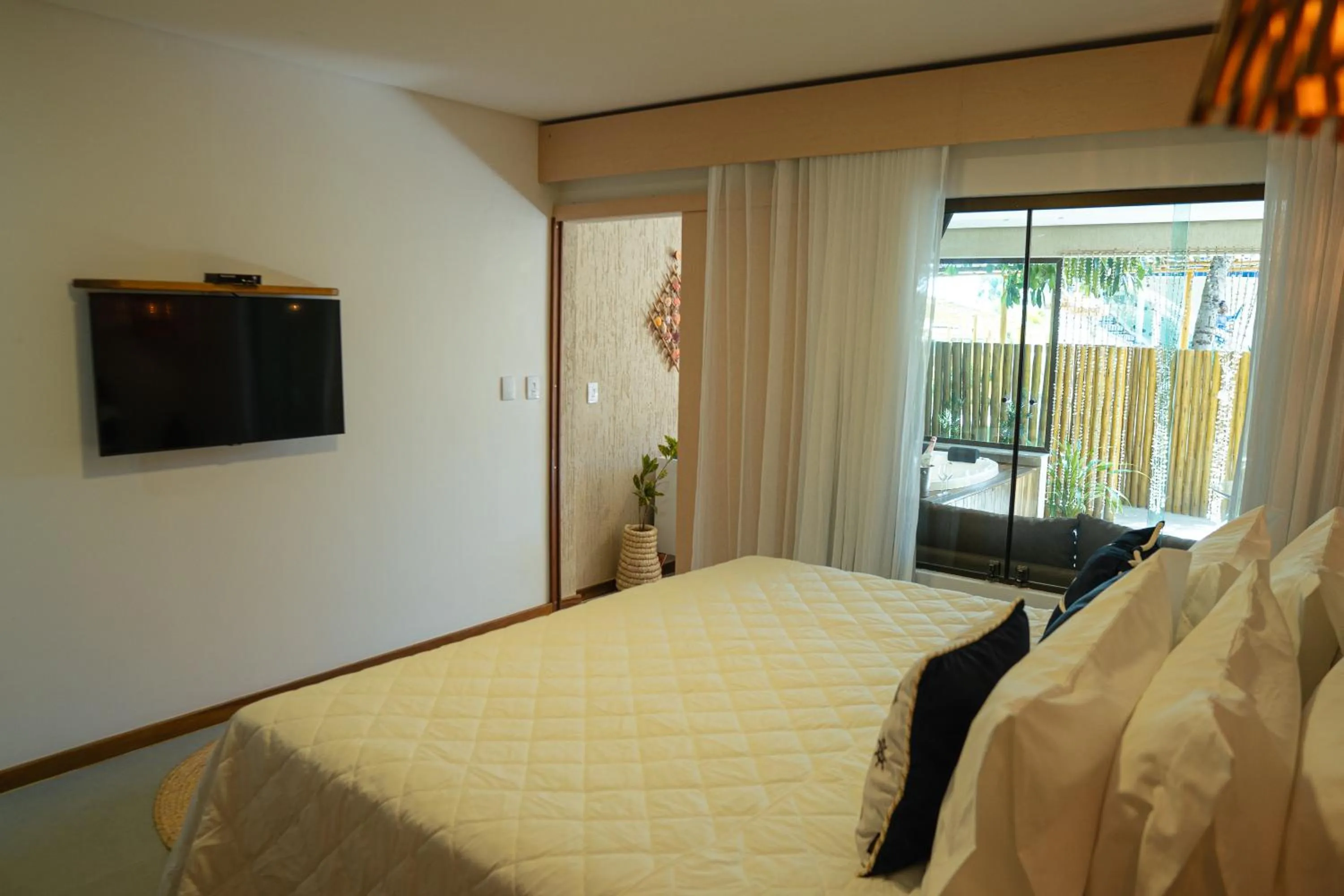 Photo of the whole room, Bed in Pousada Mansão da Costa